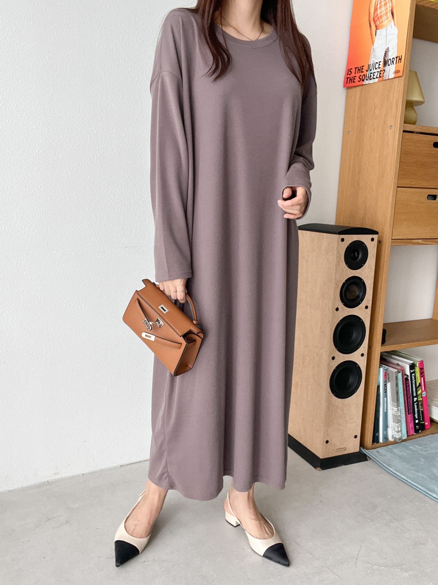 ラウンドネックボクシーロング長袖無地ワンピース | 詳細画像10
