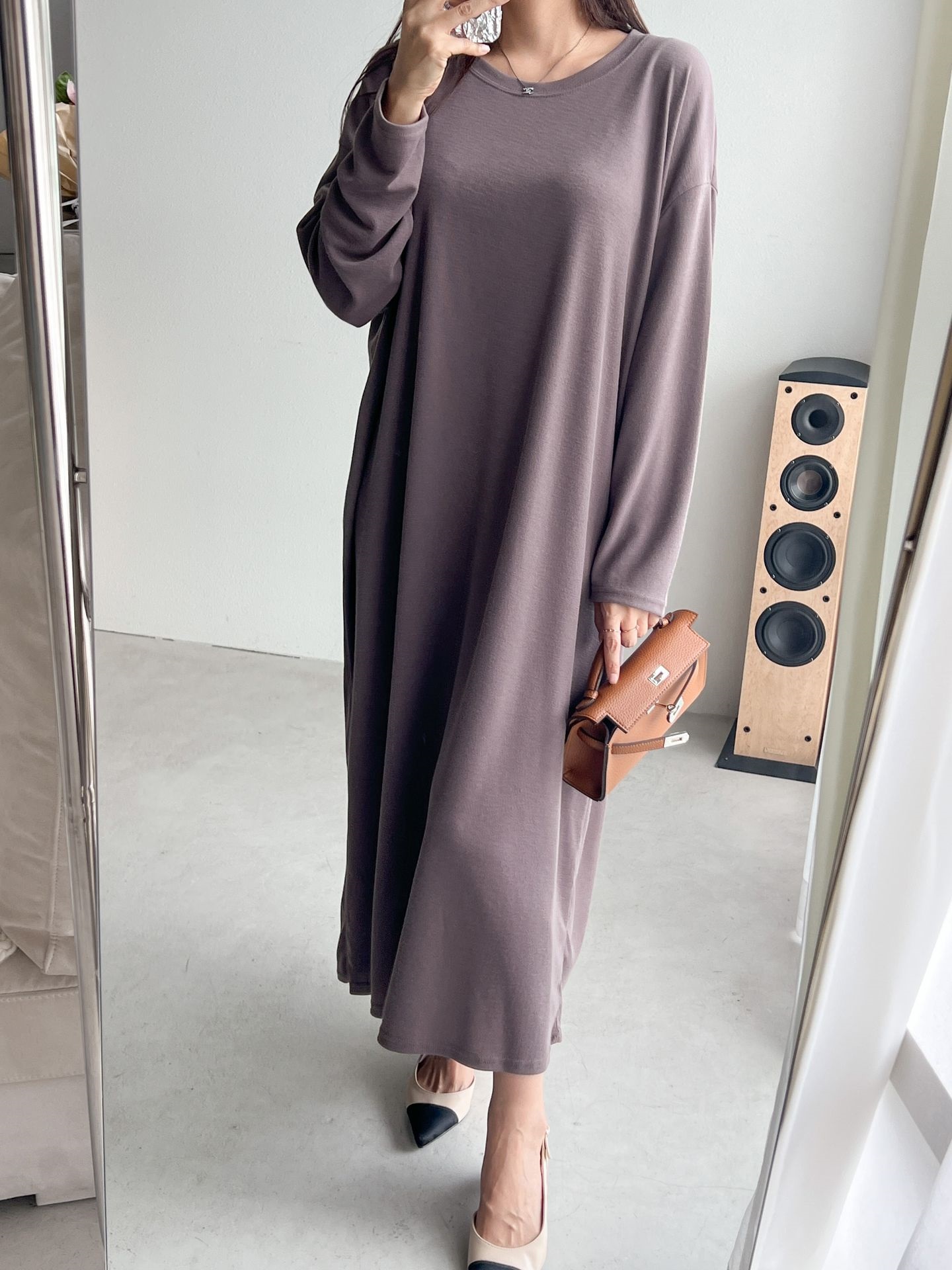 ラウンドネックボクシーロング長袖無地ワンピース | 詳細画像9