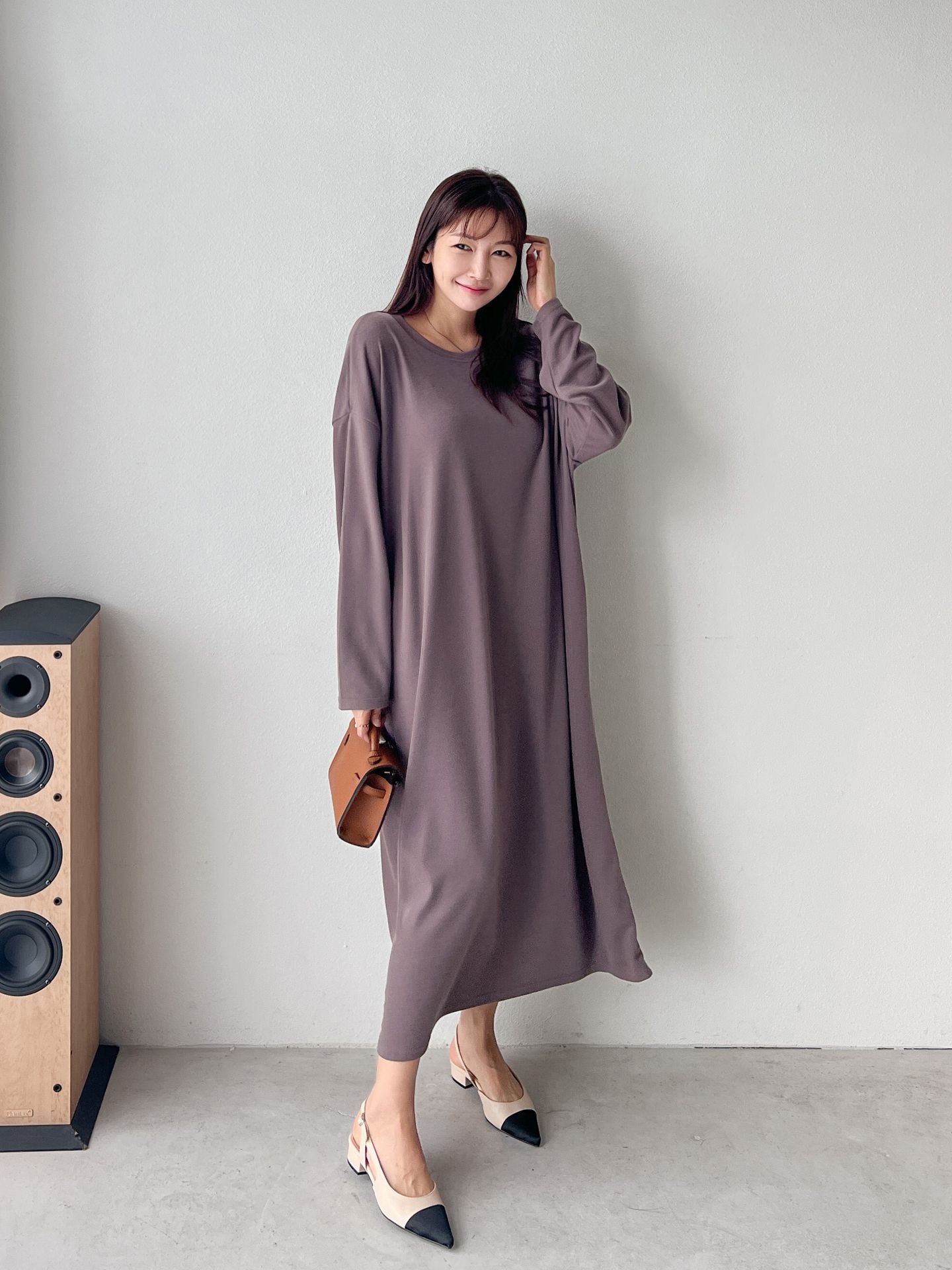 ラウンドネックボクシーロング長袖無地ワンピース | 詳細画像4