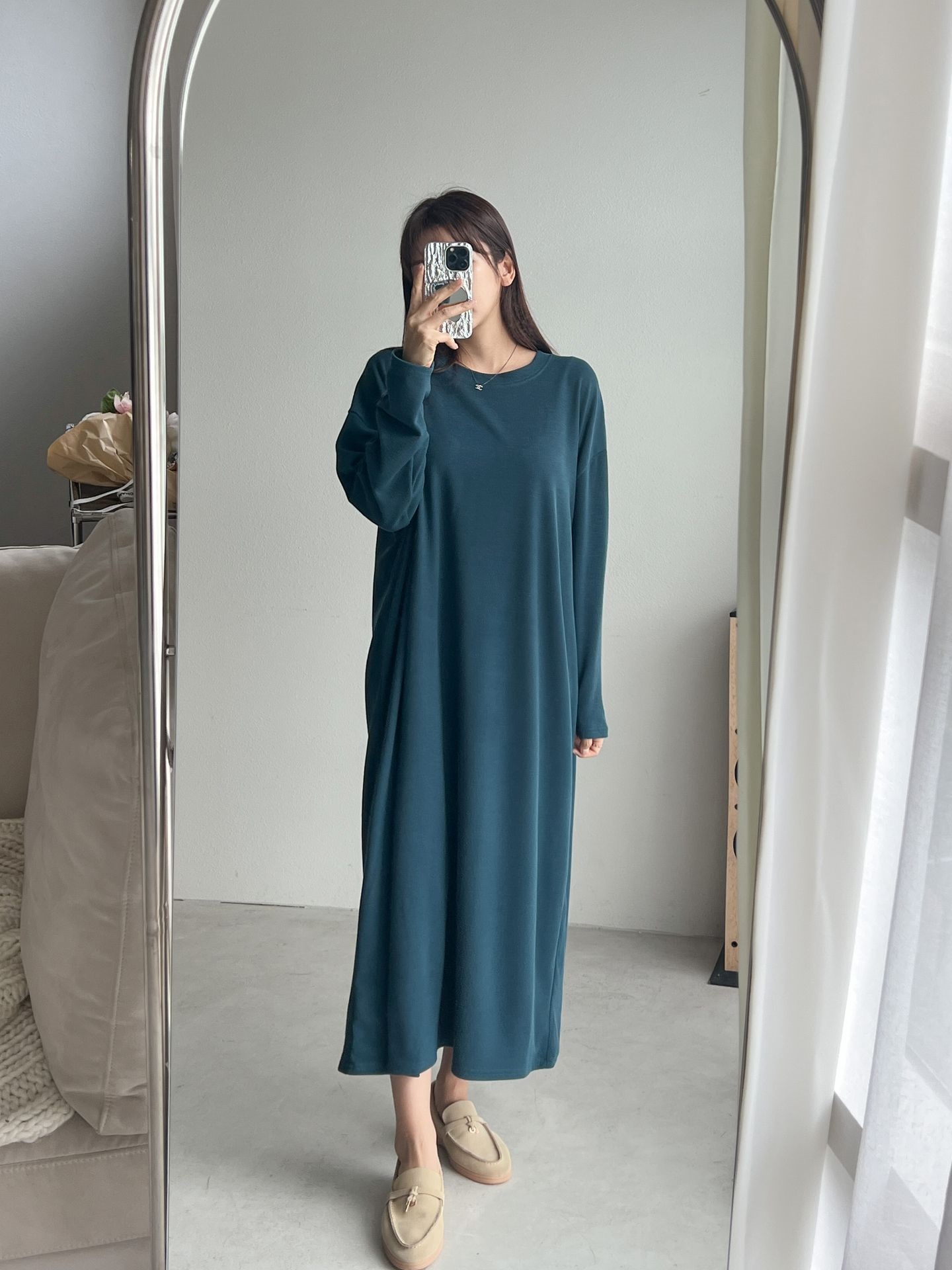 ラウンドネックボクシーロング長袖無地ワンピース | 詳細画像14