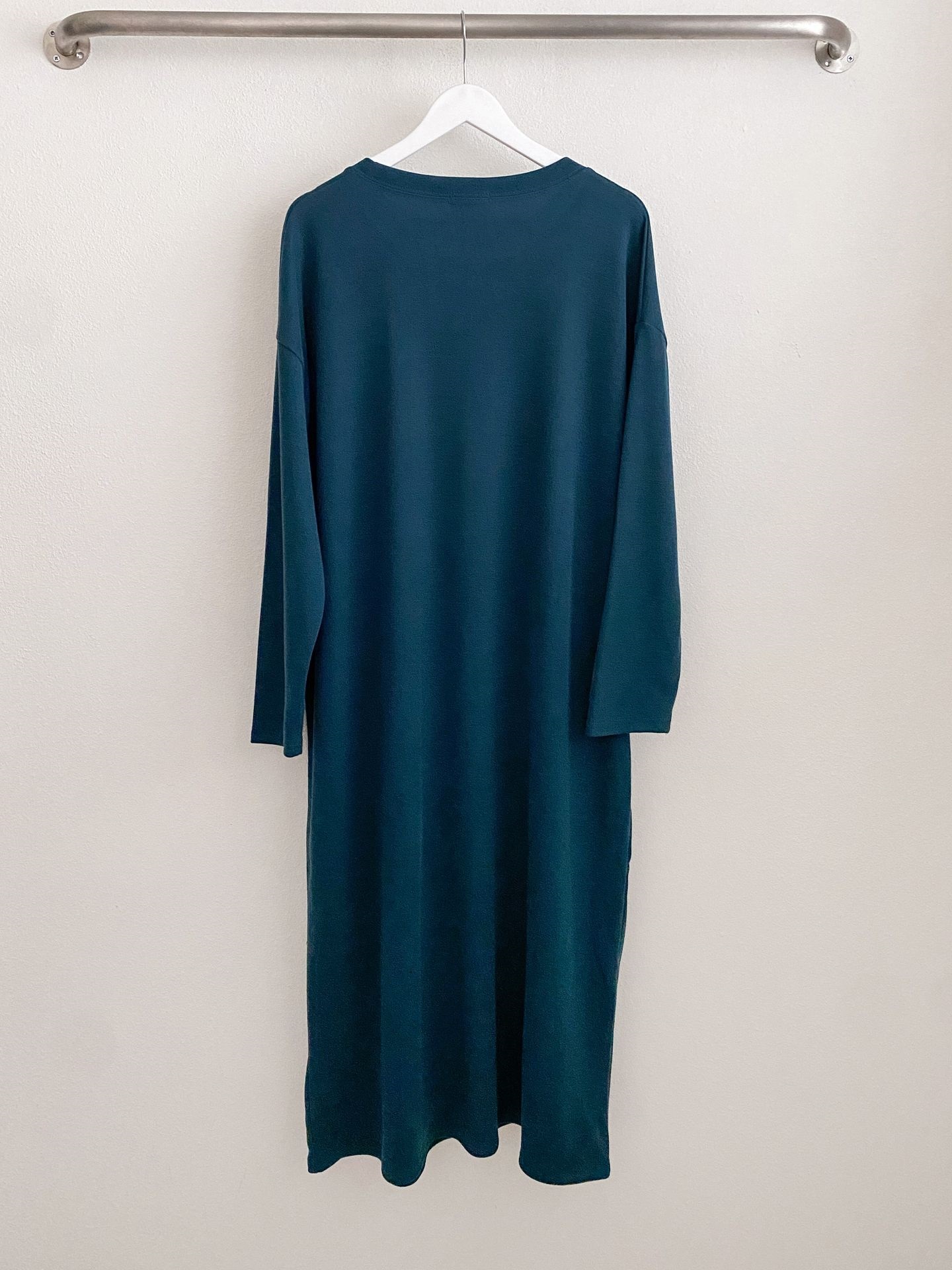 ラウンドネックボクシーロング長袖無地ワンピース | 詳細画像30