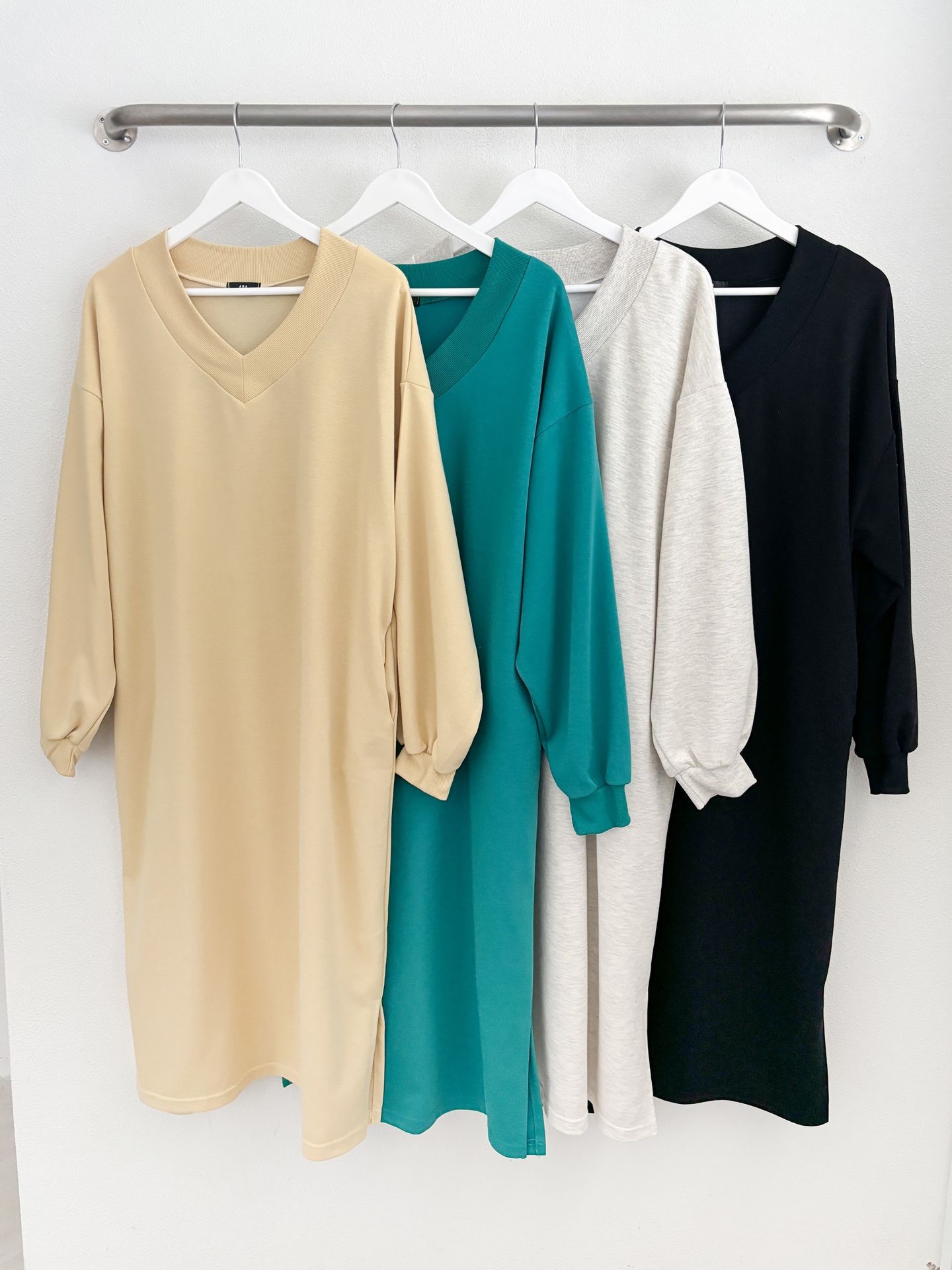 Vネックスリットポケット長袖無地ワンピース | 詳細画像2