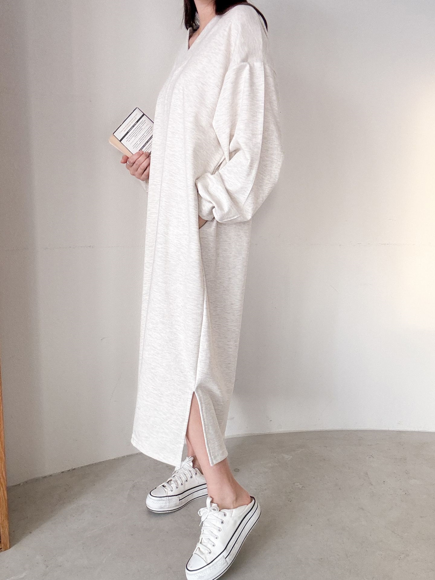 Vネックスリットポケット長袖無地ワンピース | 詳細画像11