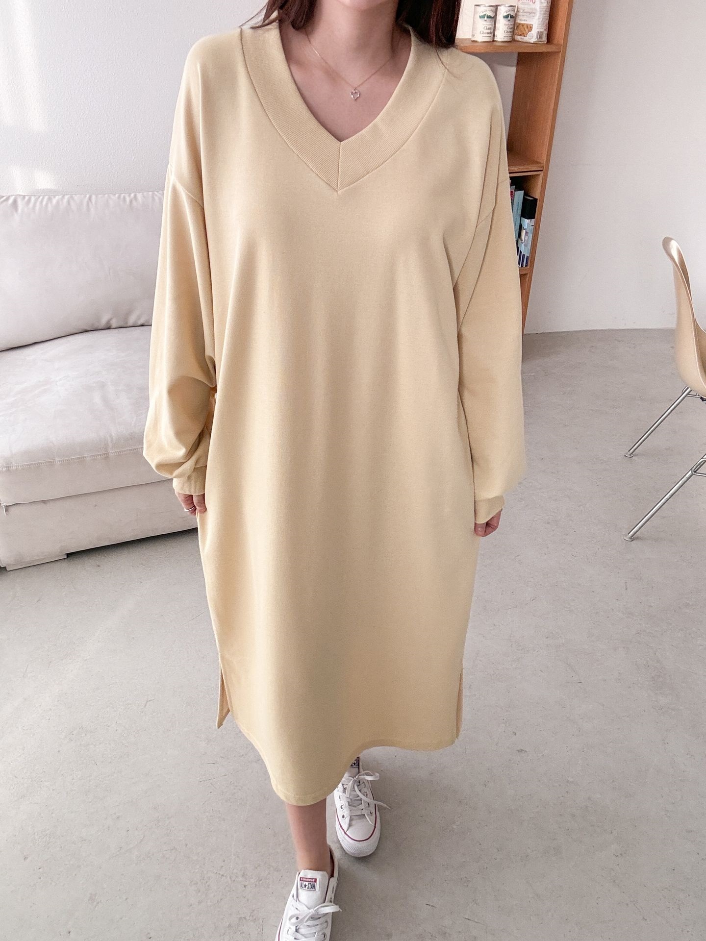 Vネックスリットポケット長袖無地ワンピース | 詳細画像26