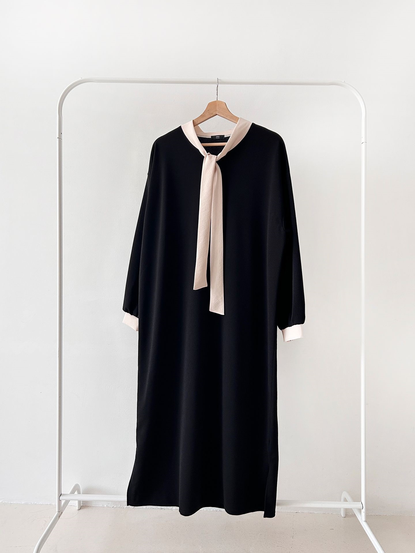 ボウタイスリットロング長袖ワンピース | 詳細画像28