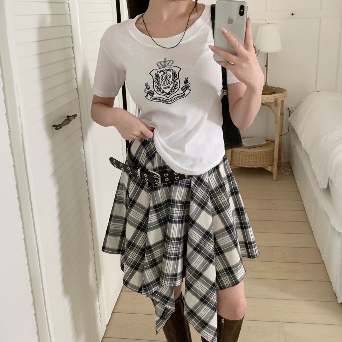 ラウンドネックベーシック半袖刺繍Tシャツ | 詳細画像5