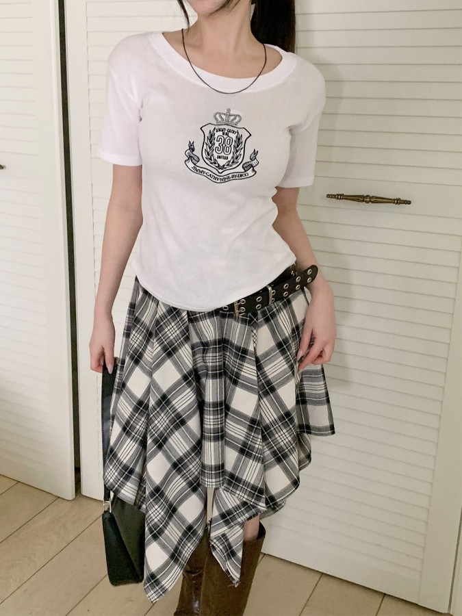 ラウンドネックベーシック半袖刺繍Tシャツ | 詳細画像11