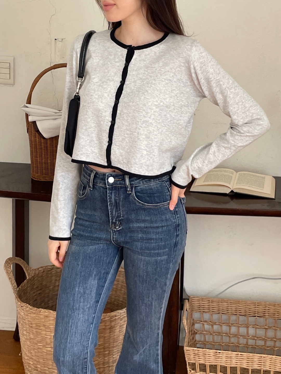 ボタンラウンドネッククロップドルーズ長袖配色ラインカーディガン | 詳細画像7