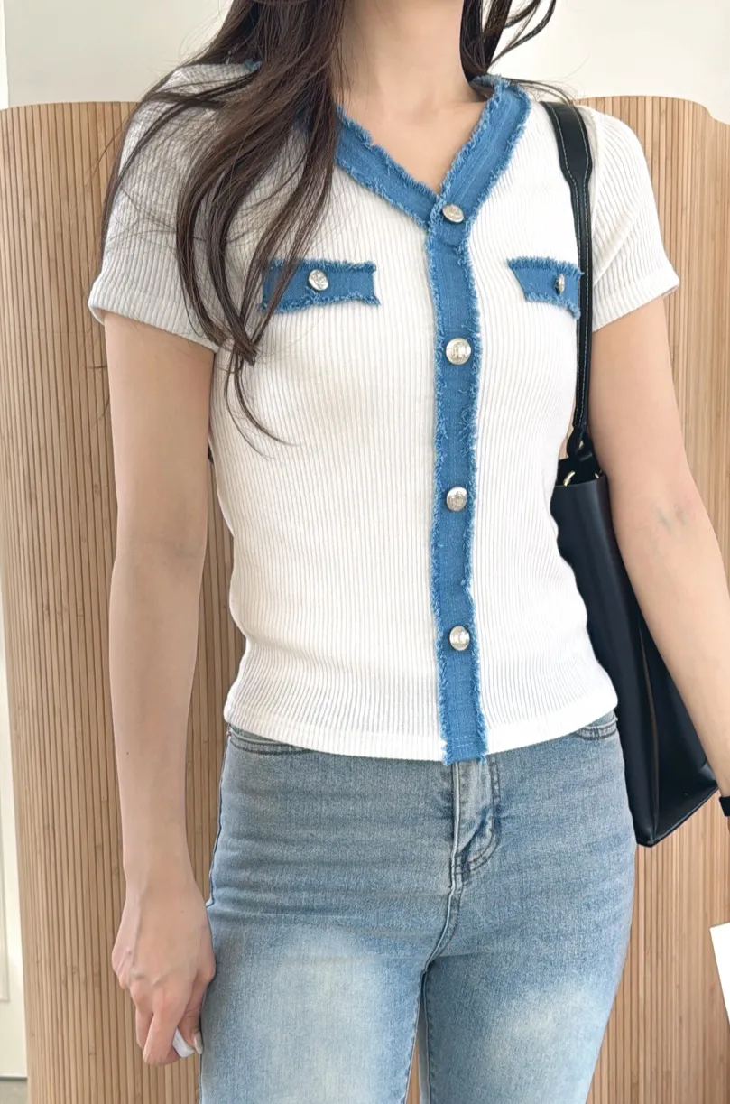 ストレッチデニムスリム半袖フェイクボタンセミクロップド配色Tシャツ | 詳細画像1