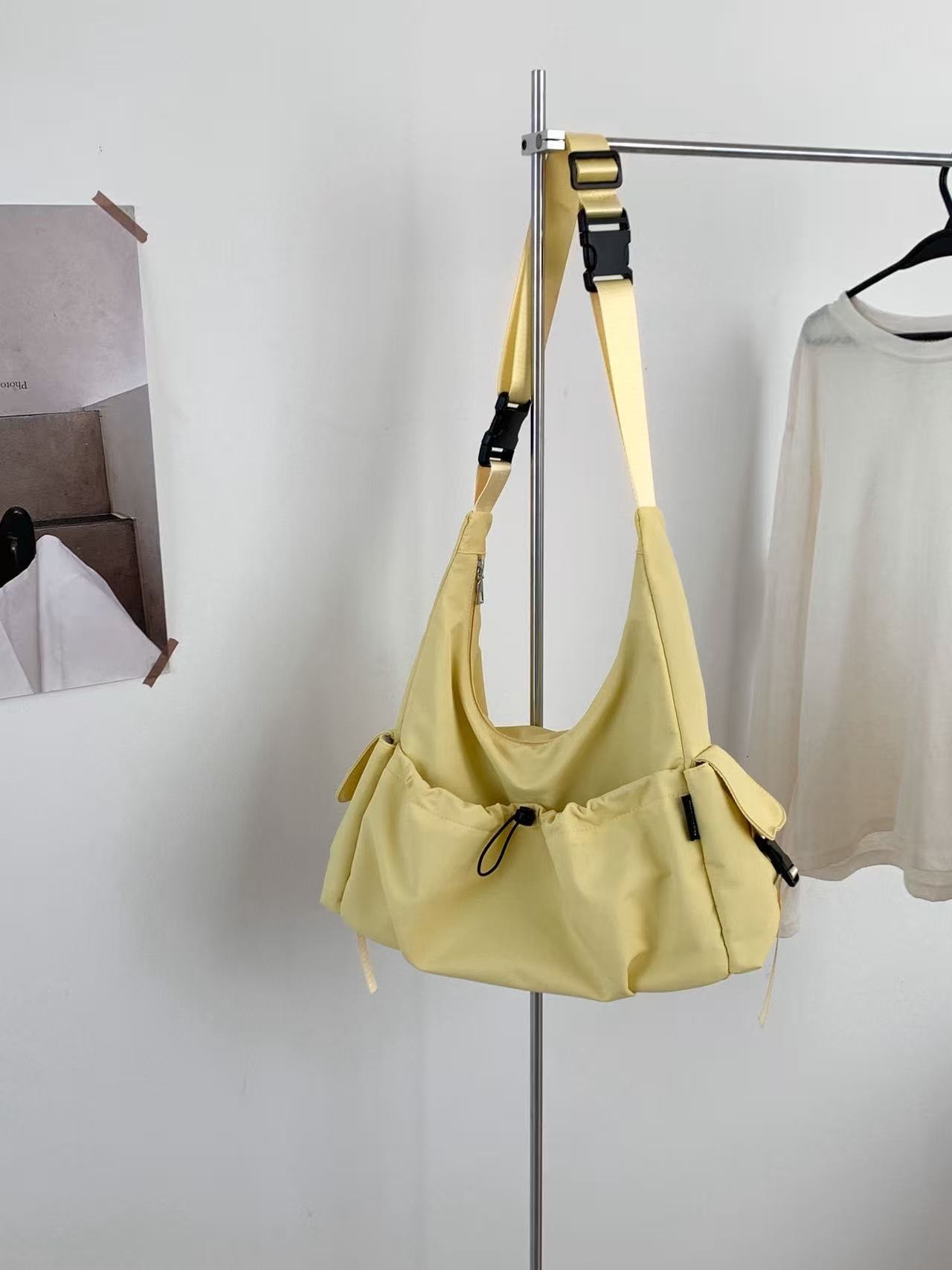 ジップアップバックルポケットドローコード無地ショルダーバッグ | 詳細画像9