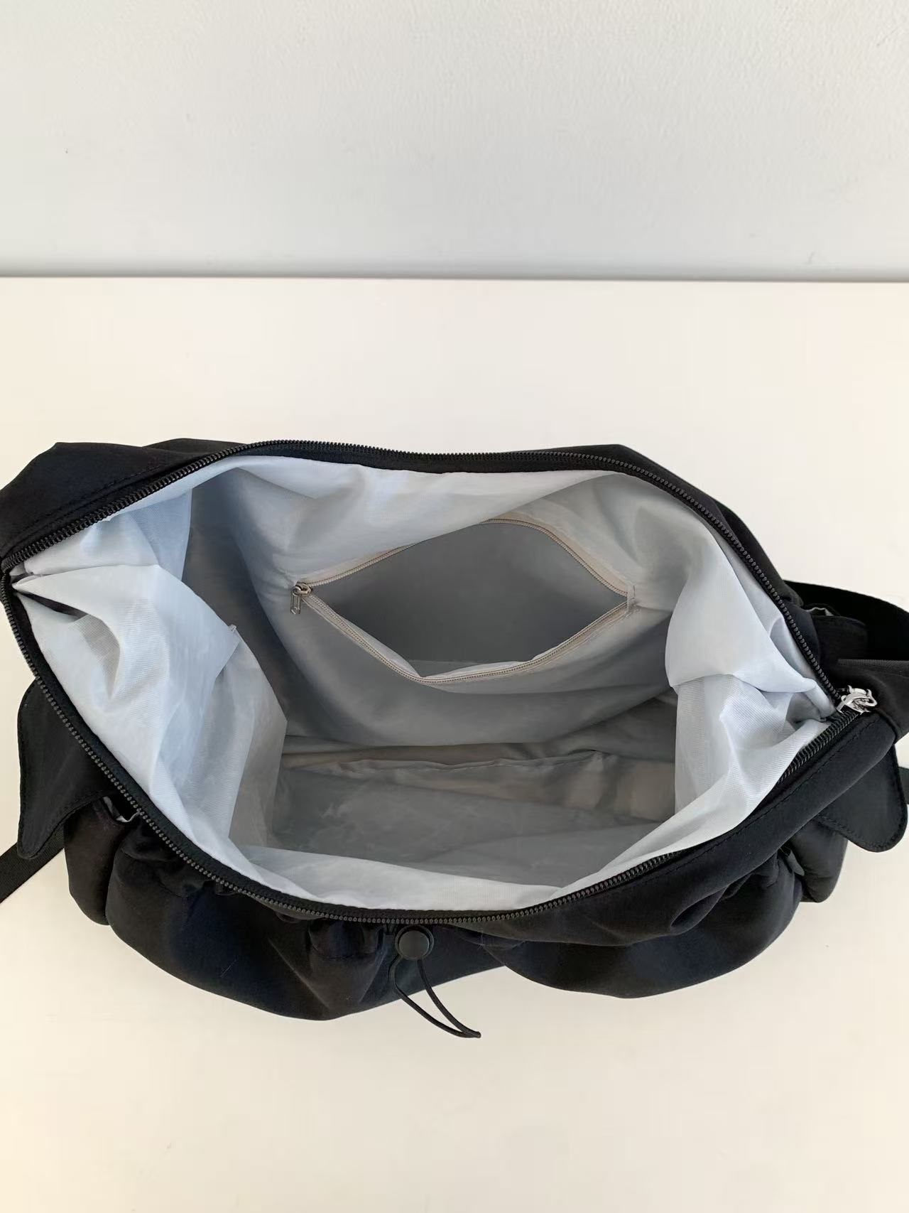 ジップアップバックルポケットドローコード無地ショルダーバッグ | 詳細画像15