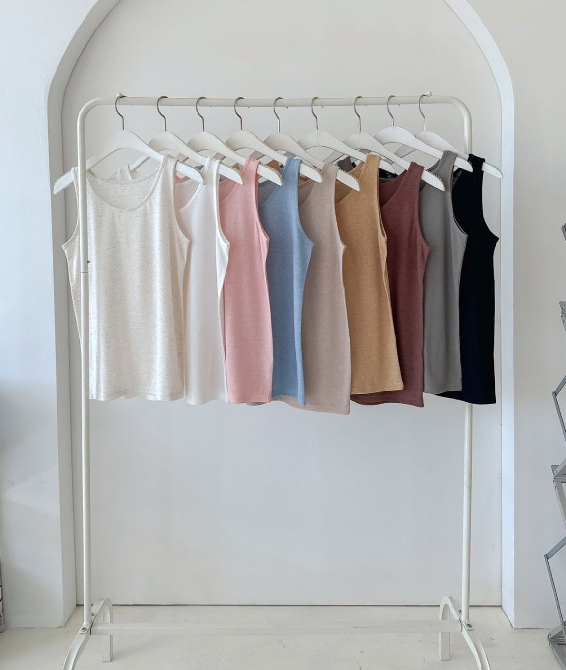 ストレッチリネン混ラウンドネックルーズキャミソール | 詳細画像3