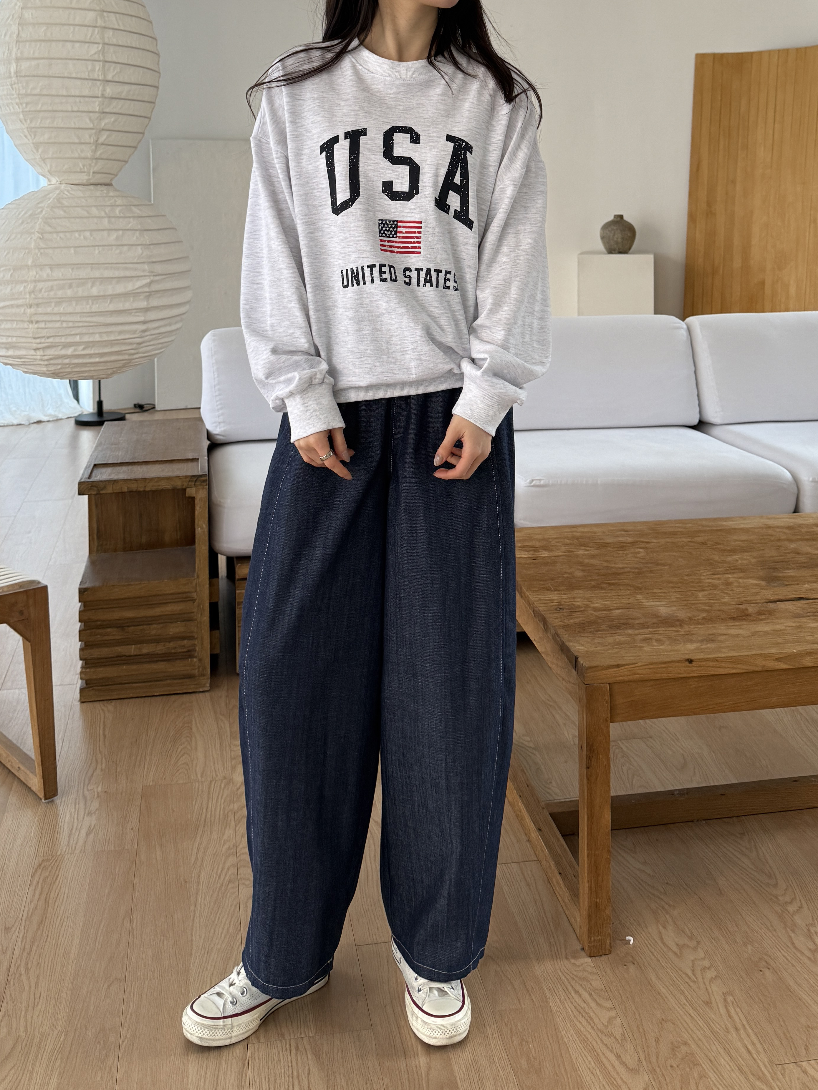 ラウンドネックベーシックルーズ長袖ロゴスウェット | 詳細画像6