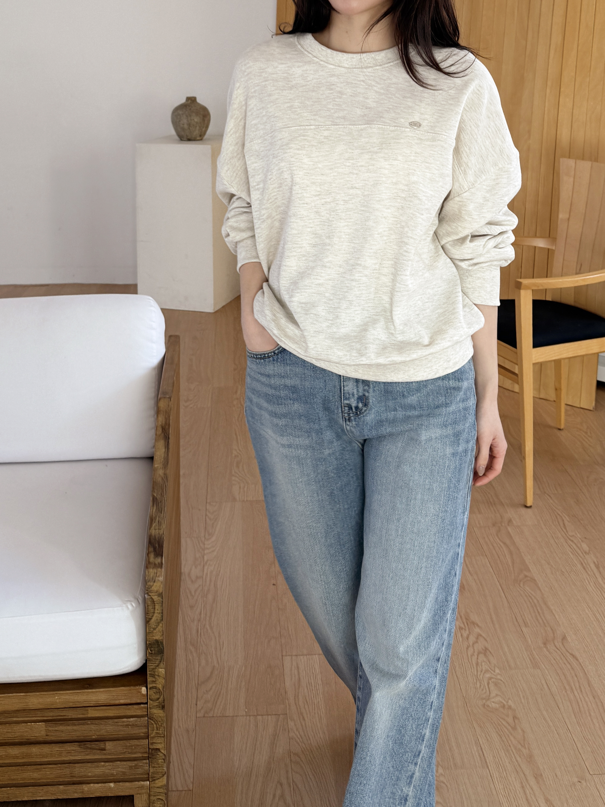 ラウンドネックベーシック長袖ペンダントスウェット | 詳細画像4