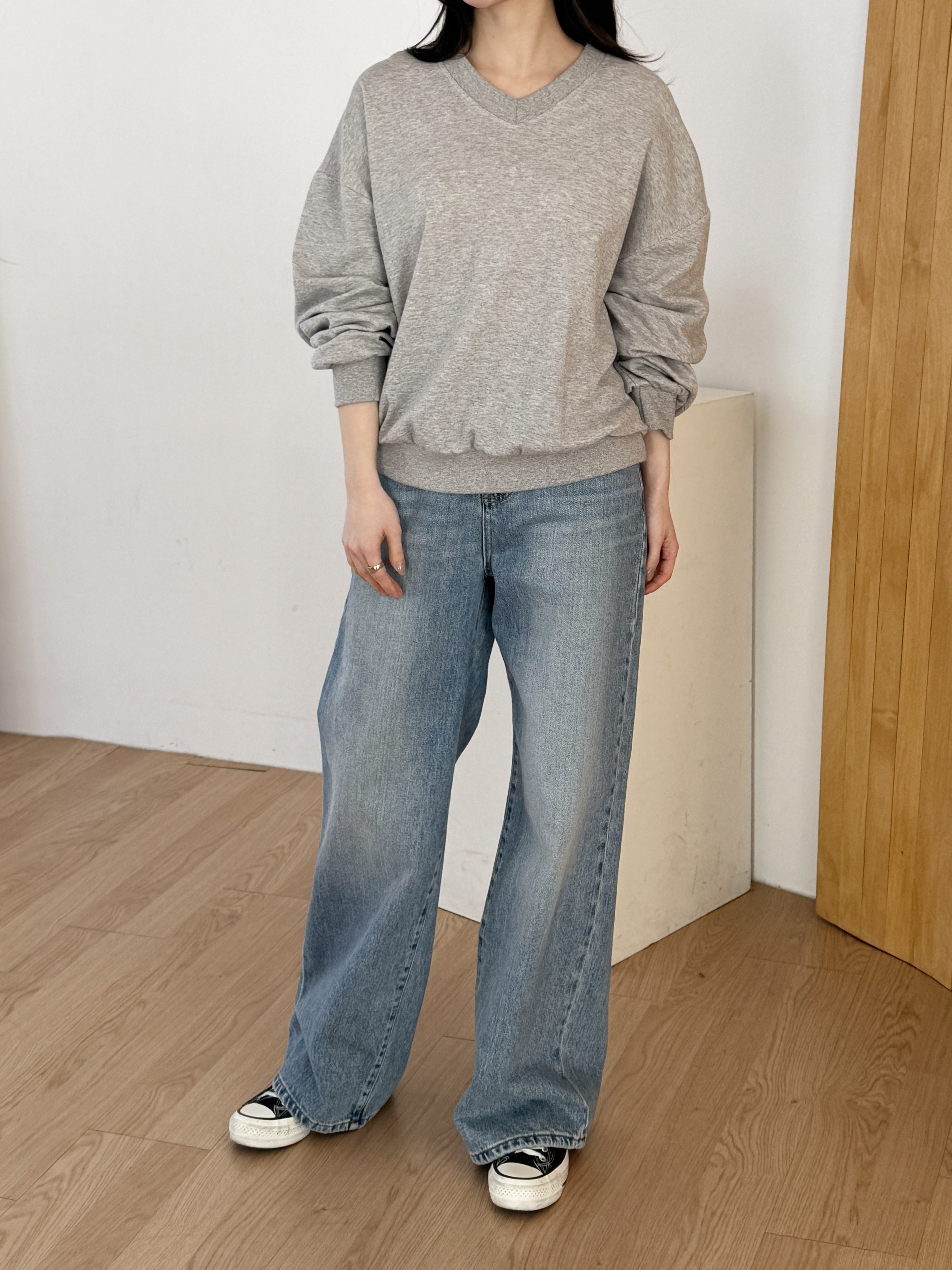 ラウンドネックベーシック長袖ラベルスウェット | 詳細画像4