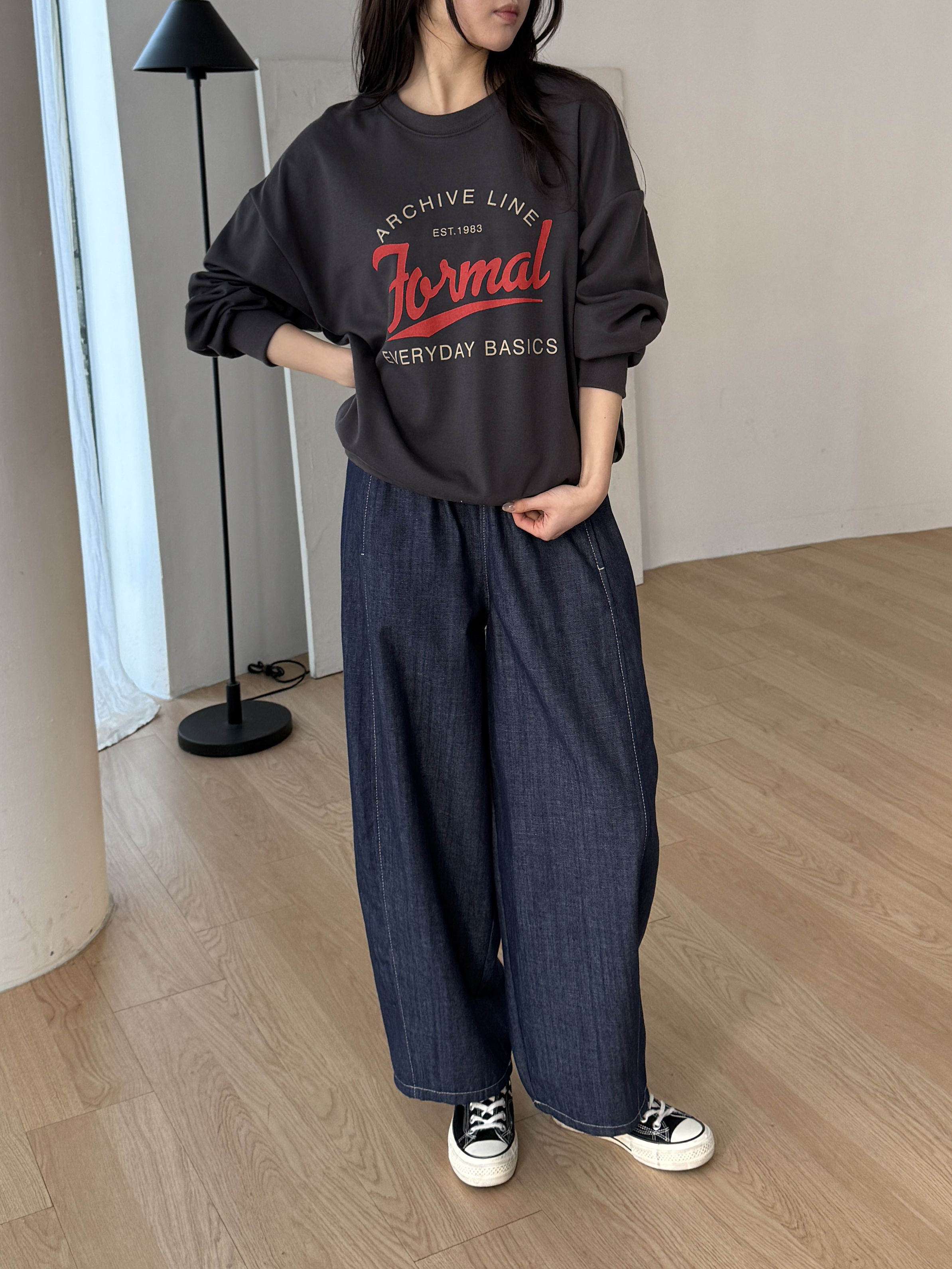 ラウンドネックルーズ長袖ロゴスウェット | 詳細画像8