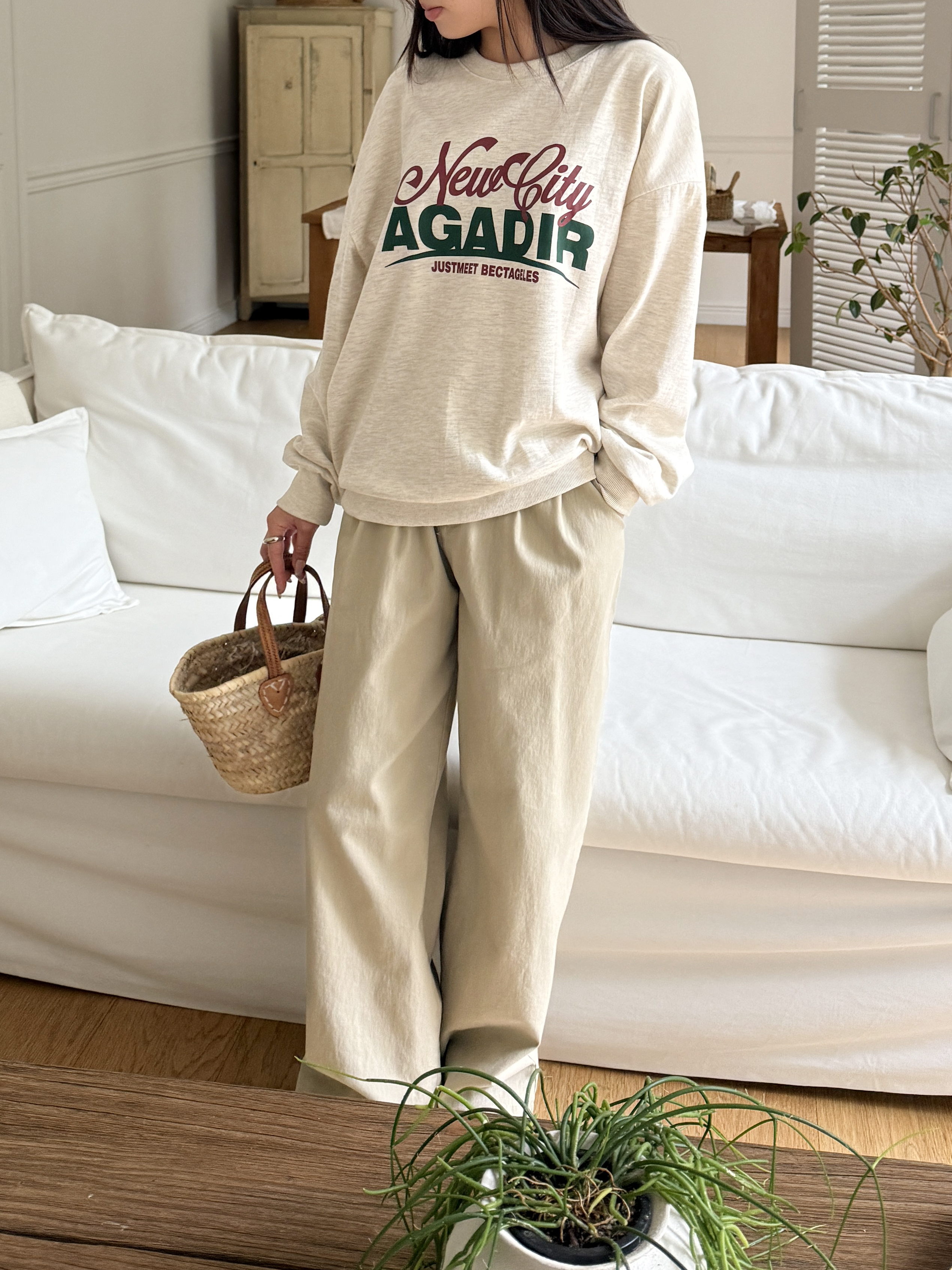 ラウンドネックベーシック長袖ロゴスウェット | 詳細画像5