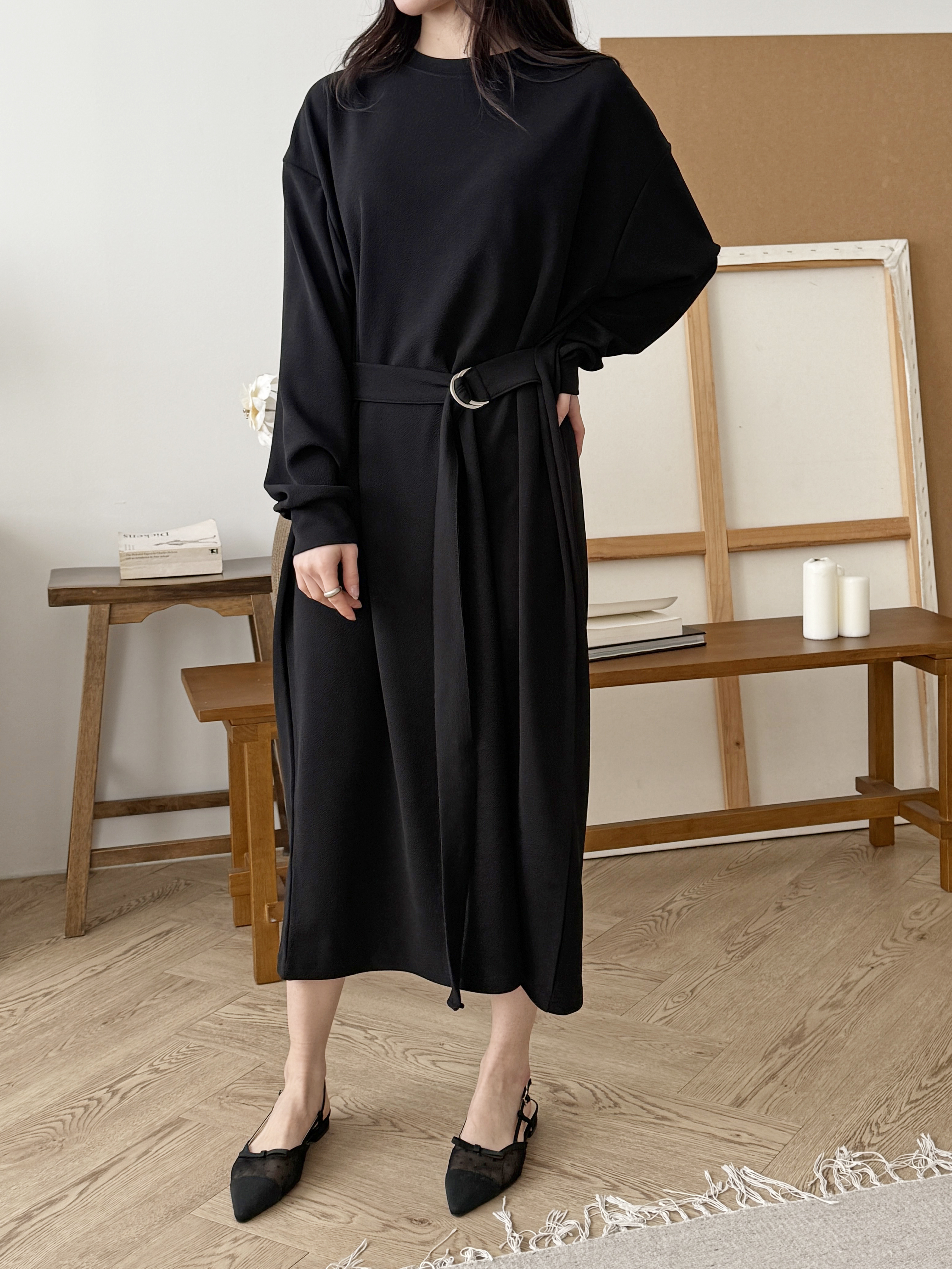 ラウンドネックルーズ長袖Dリングワンピース | 詳細画像2