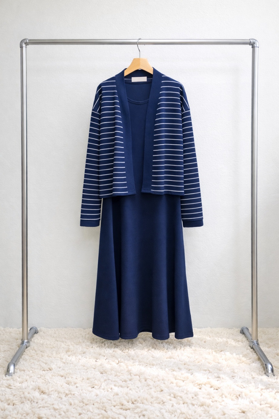 ラウンドネックロングルーズ長袖ボーダー配色セットアップカーディガンノースリワンピース | 詳細画像12