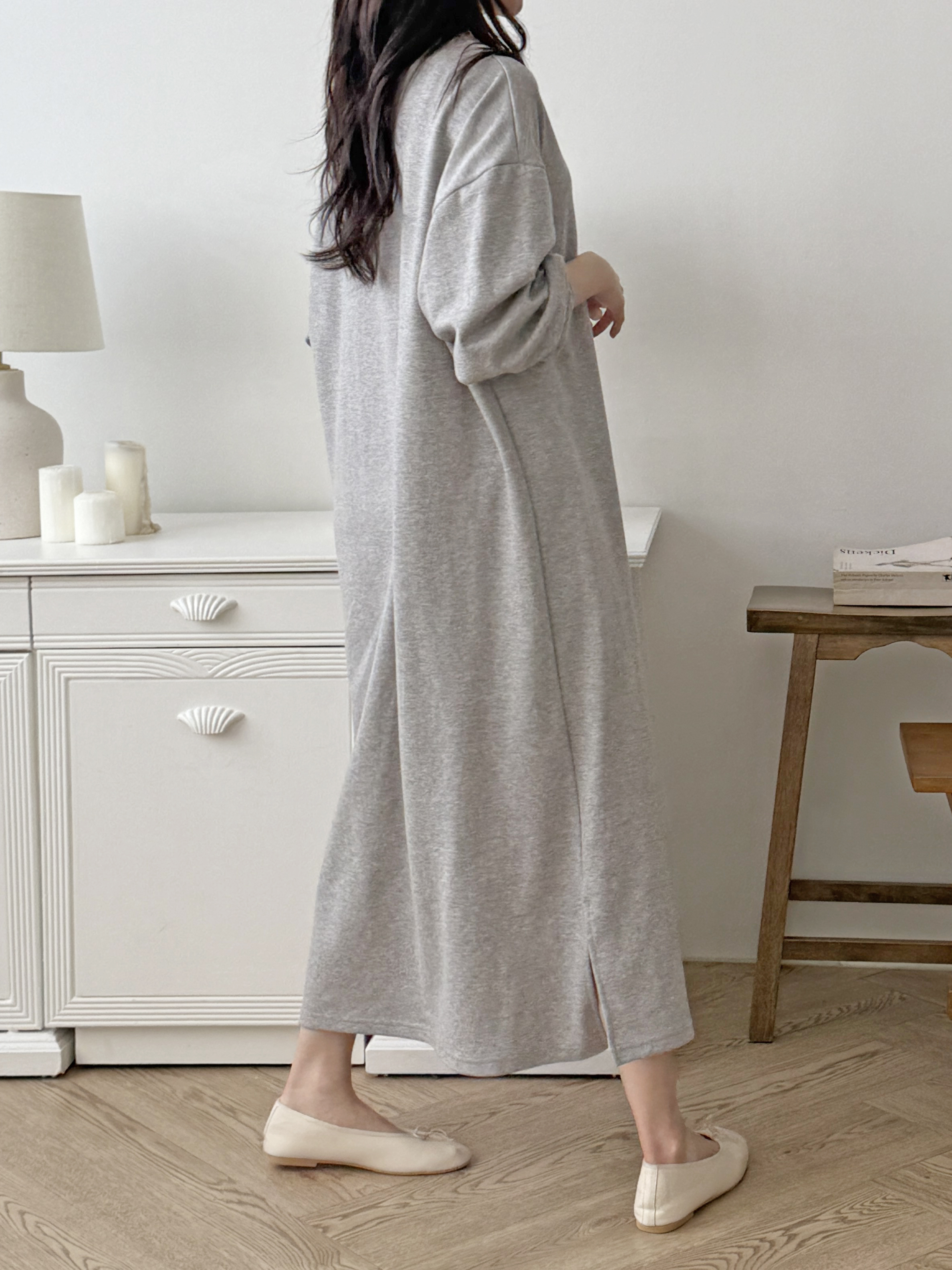 Vネックボクシールーズ長袖ワンピーストレーニング | 詳細画像4