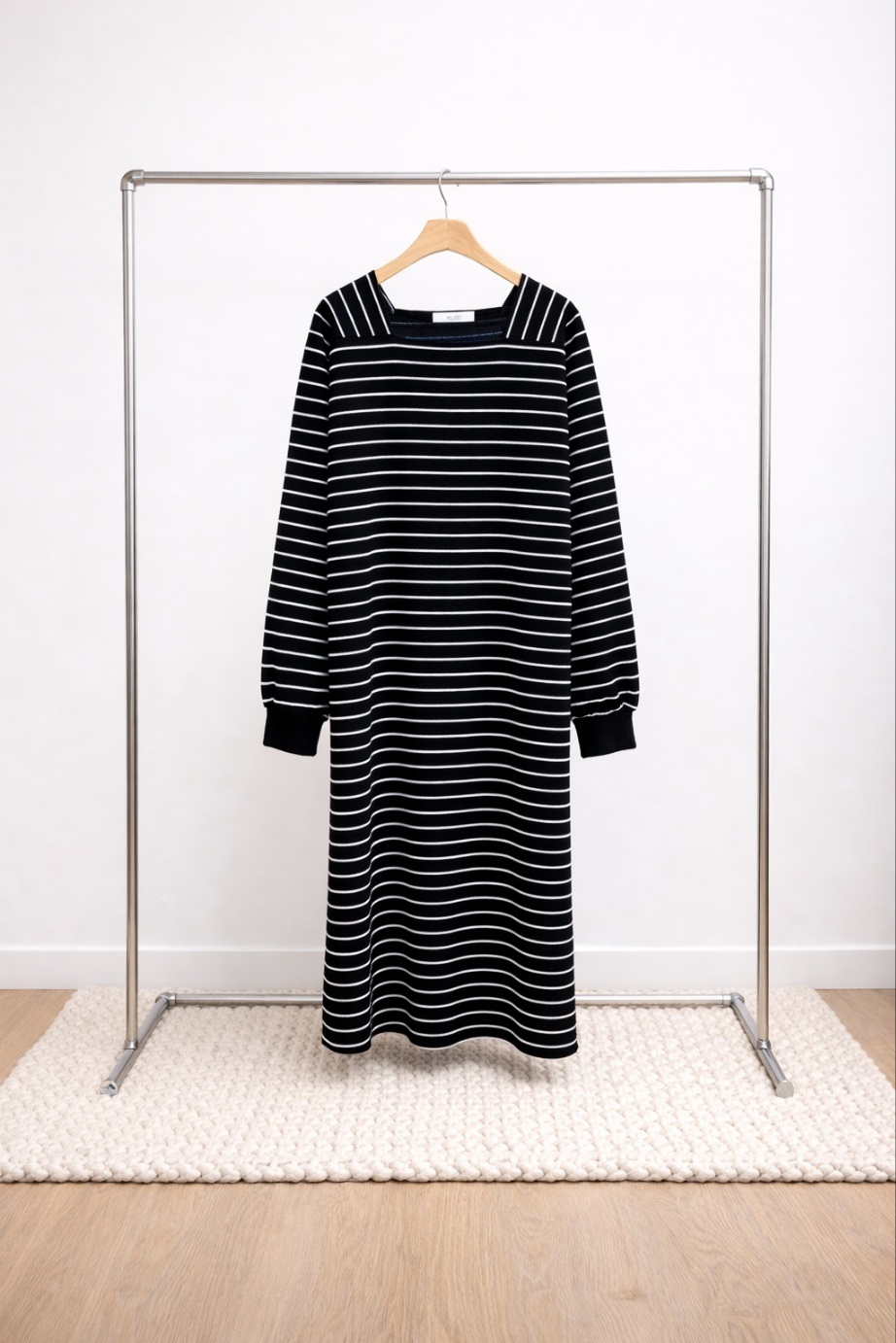 ボクシールーズ長袖配色ワンピース | 詳細画像11