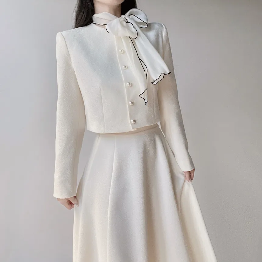 ツイードラウンドネックパール調ボタン肩パッドジャケットスカーフ付 | mirangmirang | 詳細画像38