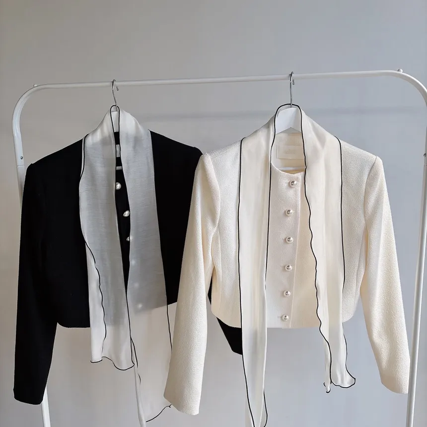 ツイードラウンドネックパール調ボタン肩パッドジャケットスカーフ付 | mirangmirang | 詳細画像68