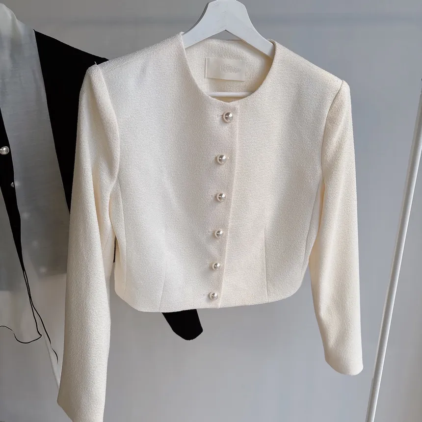 ツイードラウンドネックパール調ボタン肩パッドジャケットスカーフ付 | mirangmirang | 詳細画像70