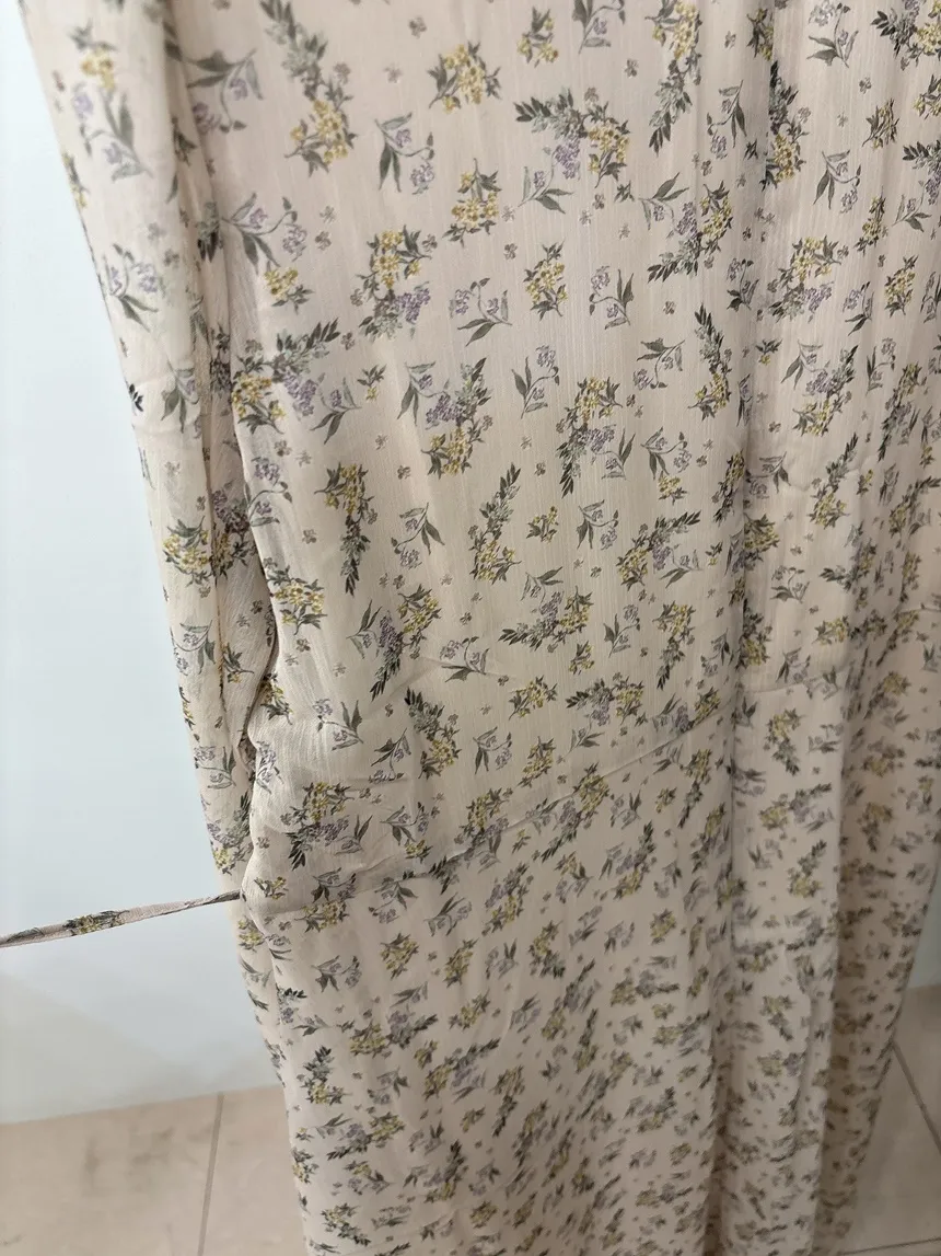 Vネック長袖ロングシャーリングバックリボン小花柄ワンピース | mirangmirang | 詳細画像26