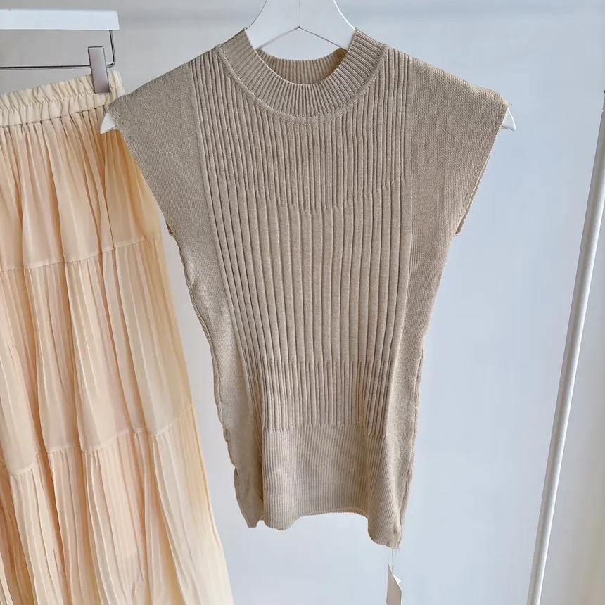 リブラウンドネックプリーツウエストゴムセットアップスカートニットベルト付 | mirangmirang | 詳細画像11