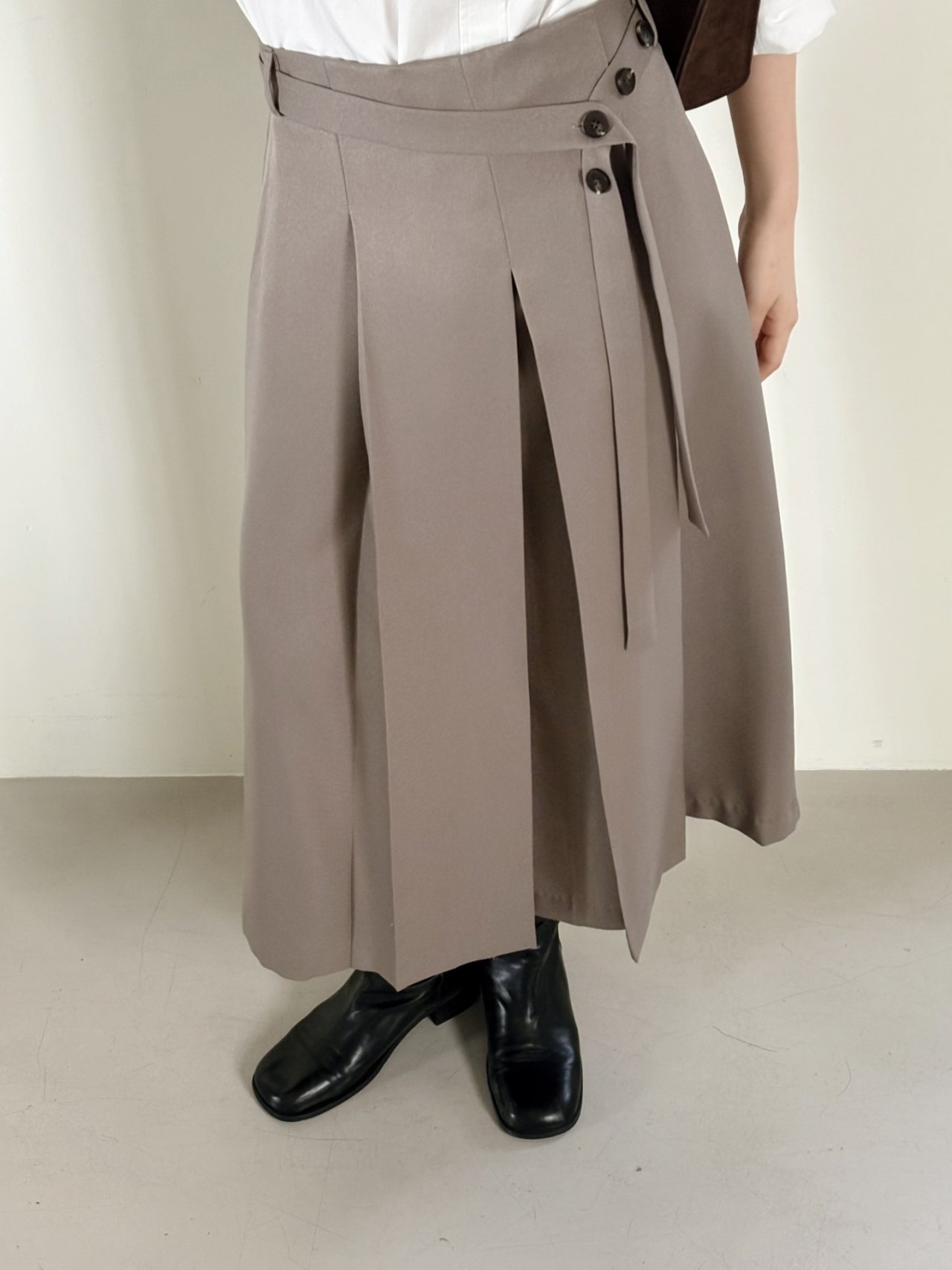 スリットピンタックバックゴムロングスカートストラップ付 | 詳細画像3