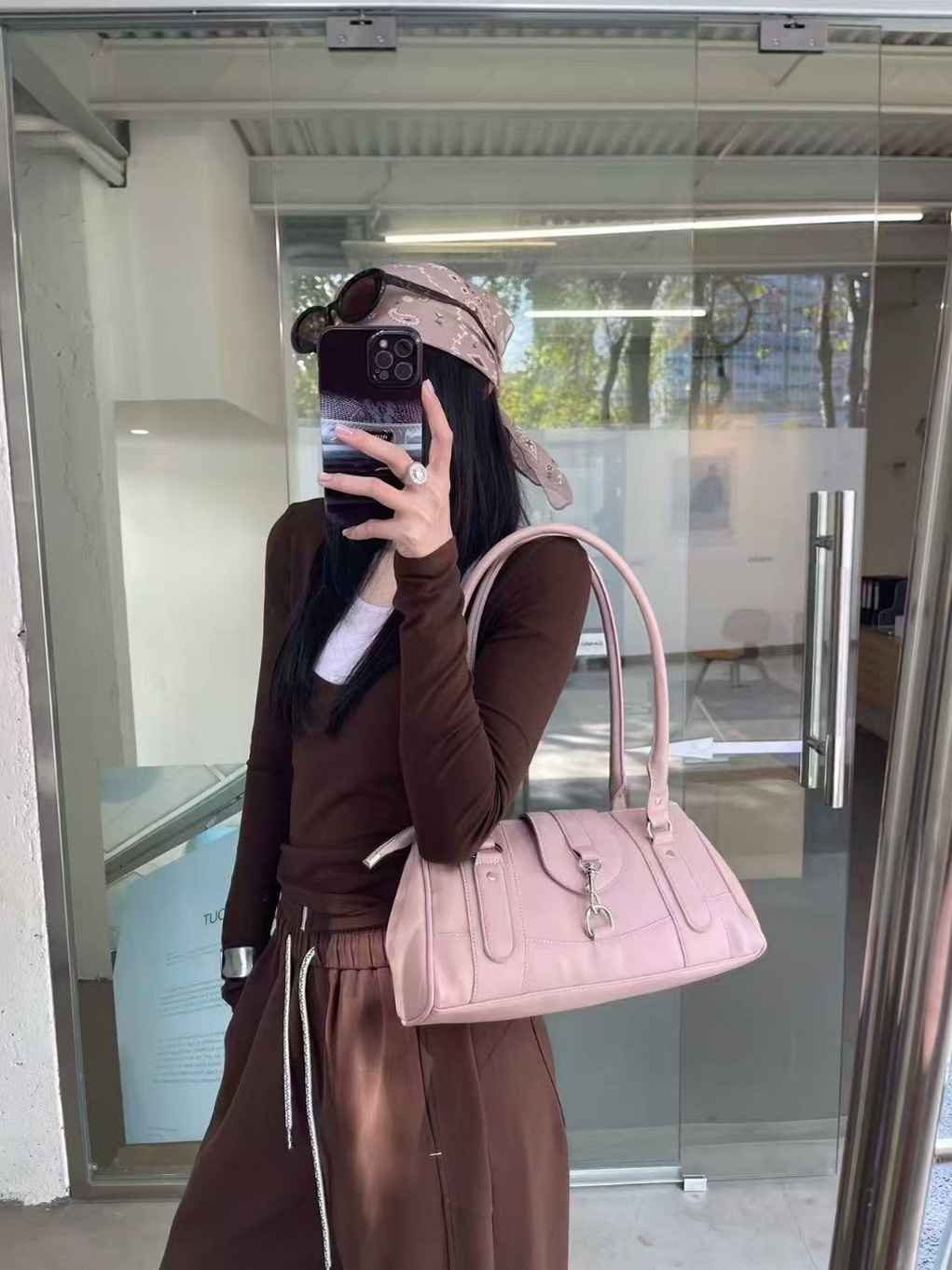 レザー調ジップアップバックルショルダーバッグ | 詳細画像7