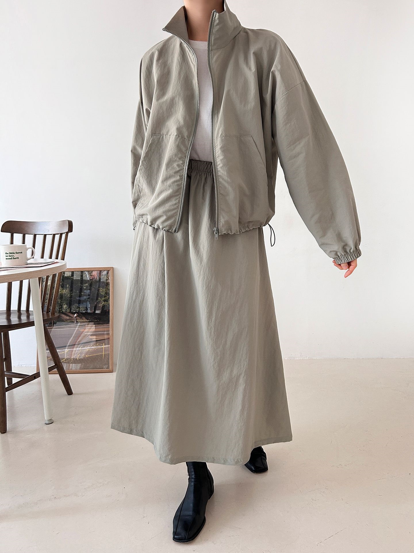 ナイロンジップアップポケットウエストゴムドローコードロング長袖Aラインカンガルーポケットセットアップスカートジャンパー | 詳細画像6