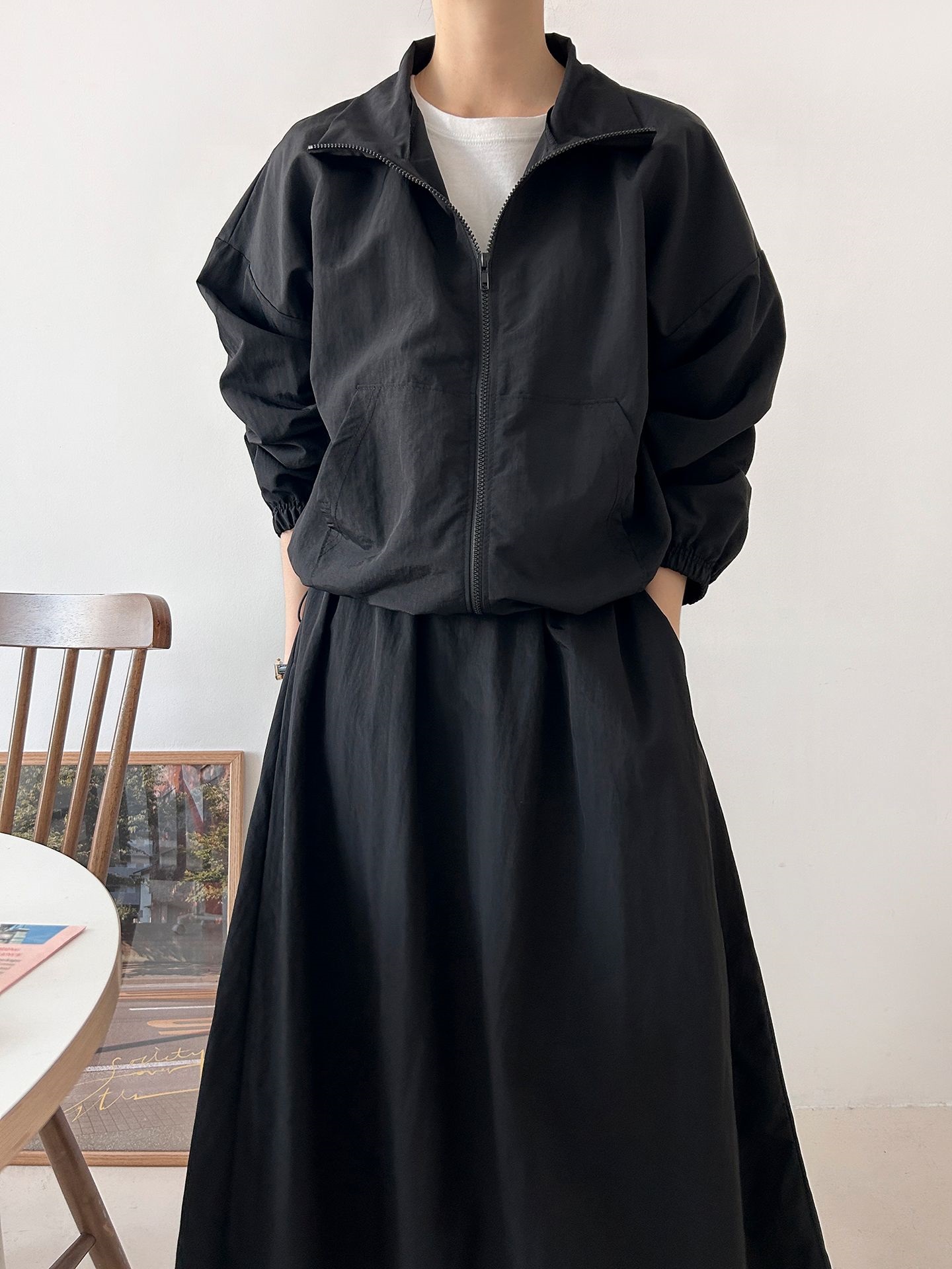 ナイロンジップアップポケットウエストゴムドローコードロング長袖Aラインカンガルーポケットセットアップスカートジャンパー | 詳細画像21