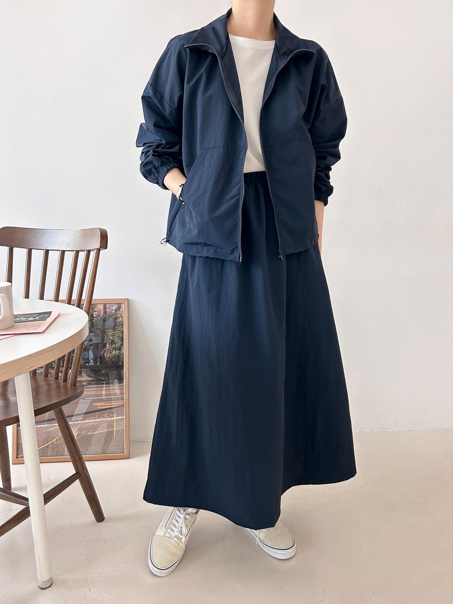 ナイロンジップアップポケットウエストゴムドローコードロング長袖Aラインカンガルーポケットセットアップスカートジャンパー | 詳細画像36