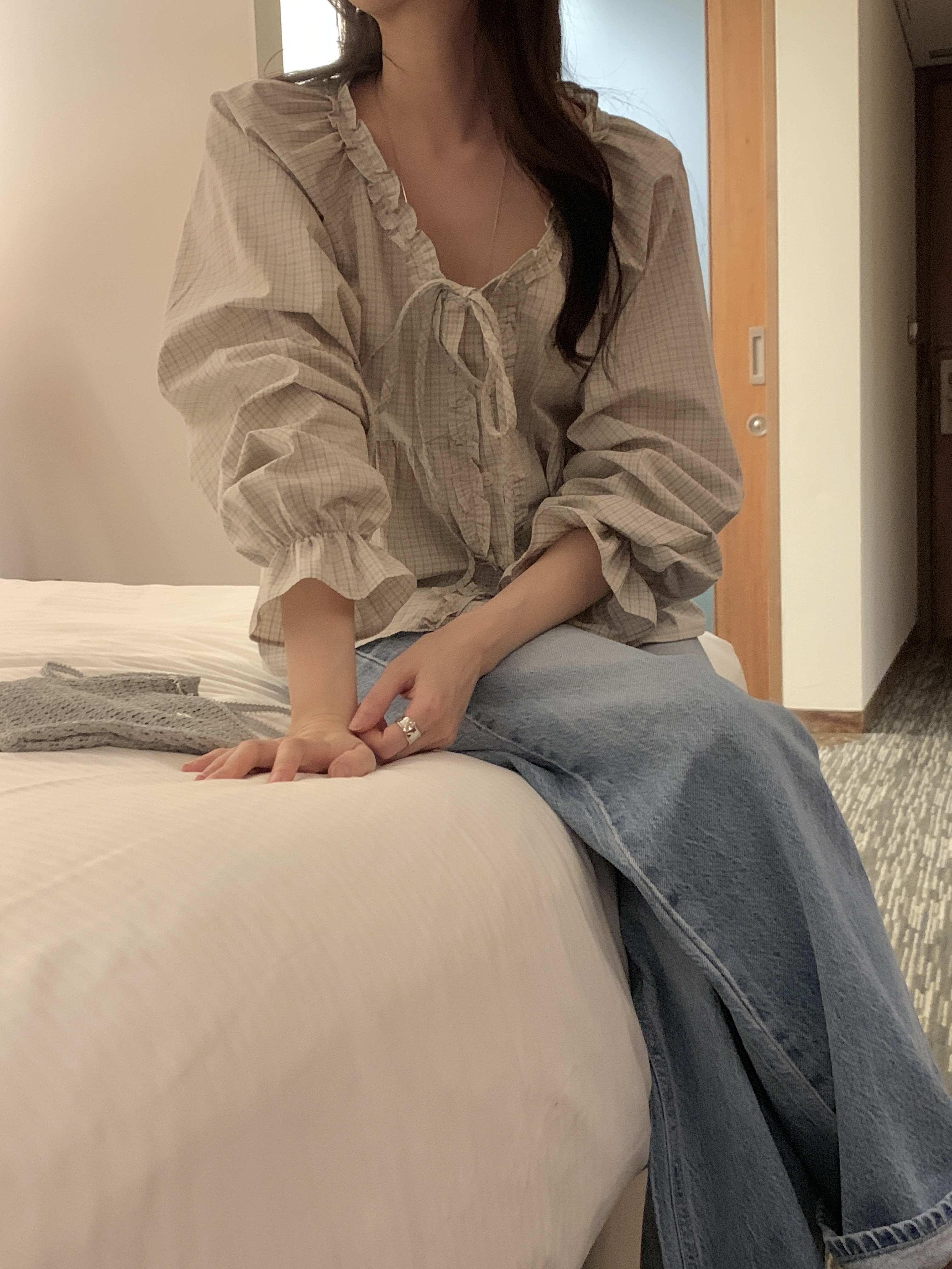 コットンリボンボタンフリル長袖チェックブラウス | 詳細画像3