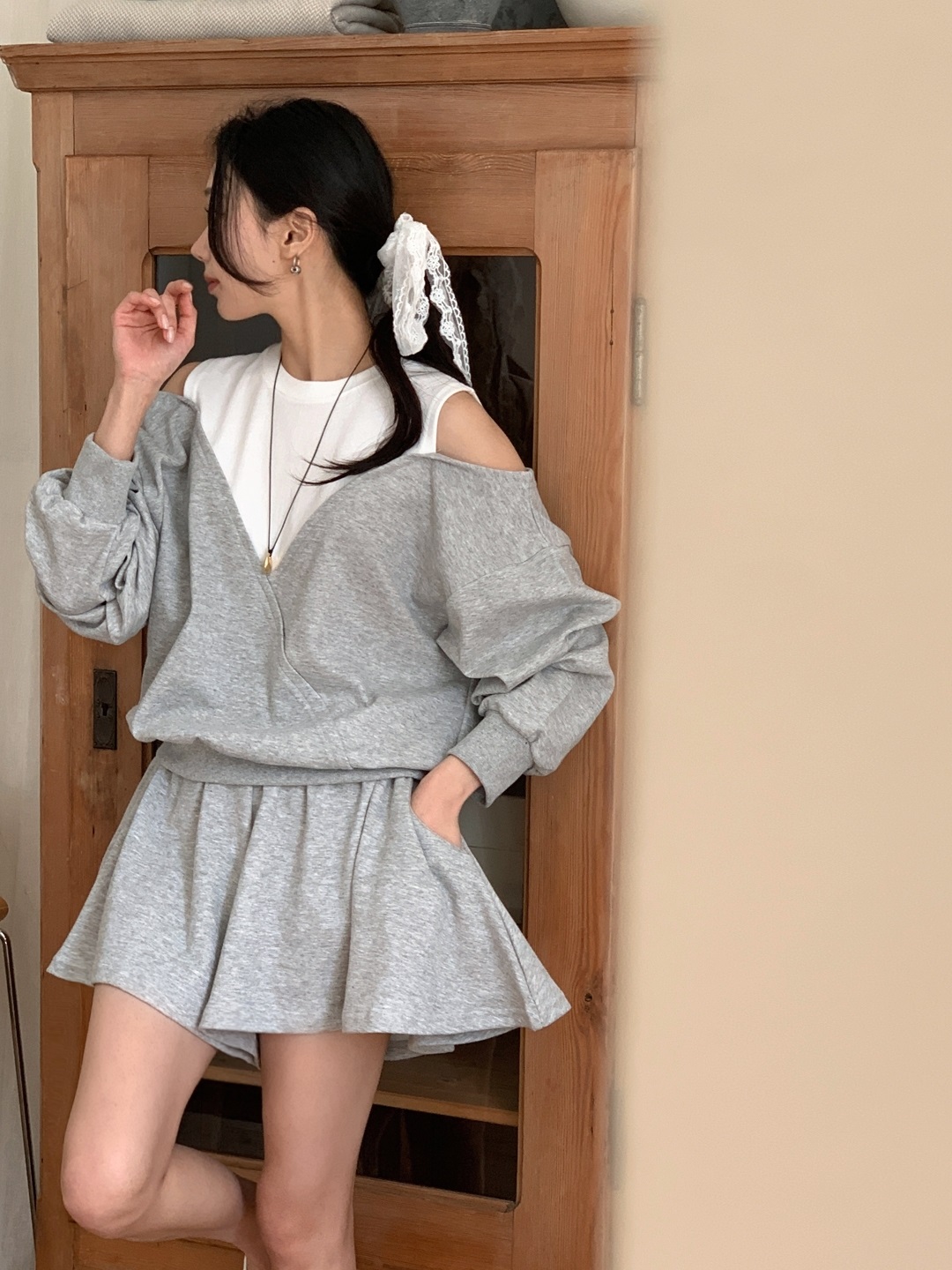 ポケットウエストゴムショートオープンショルダー長袖ダイアゴナル配色セットアップ | 詳細画像16