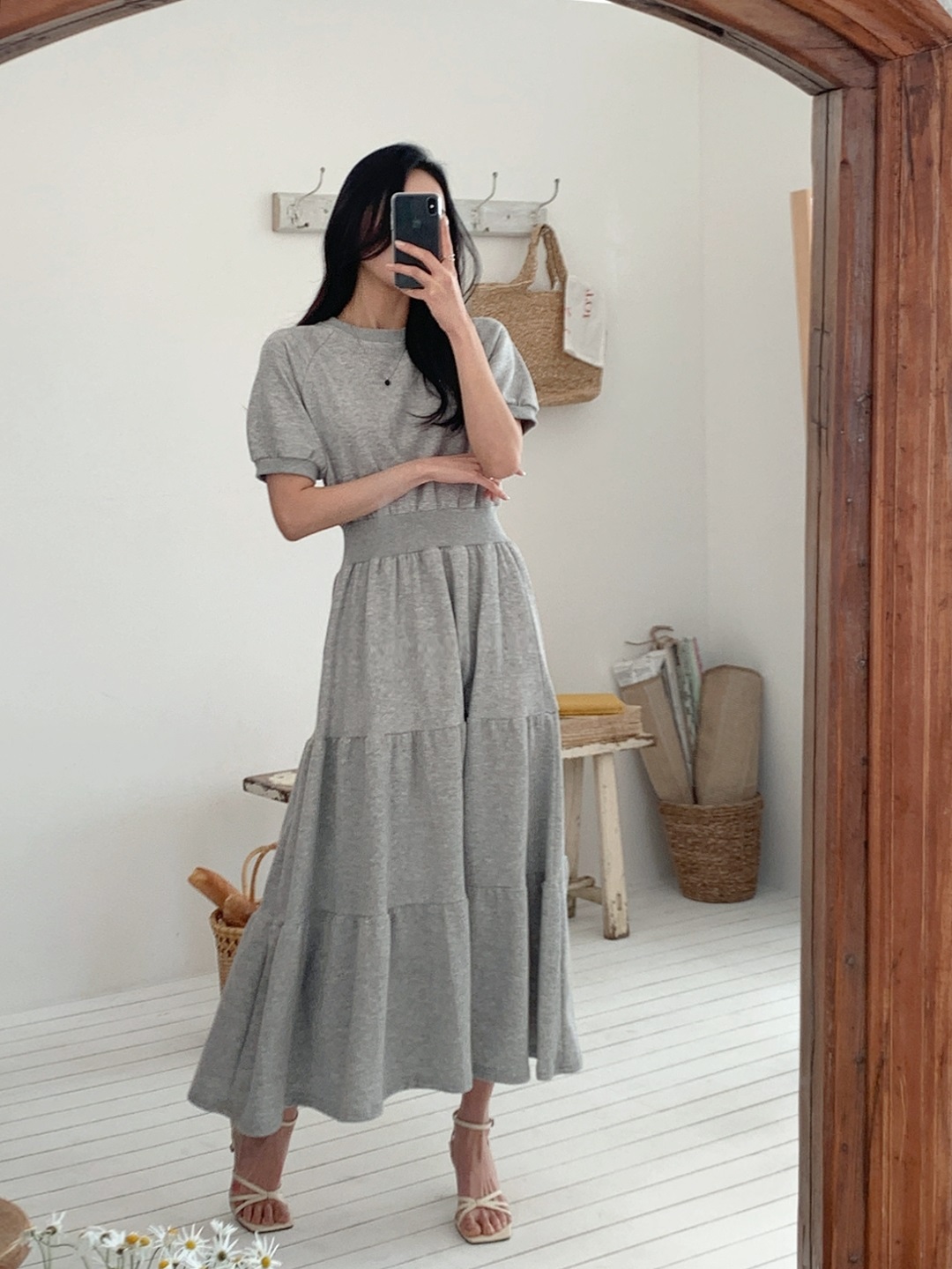 ラウンドネックティアードラグランロング半袖ワンピース | 詳細画像2