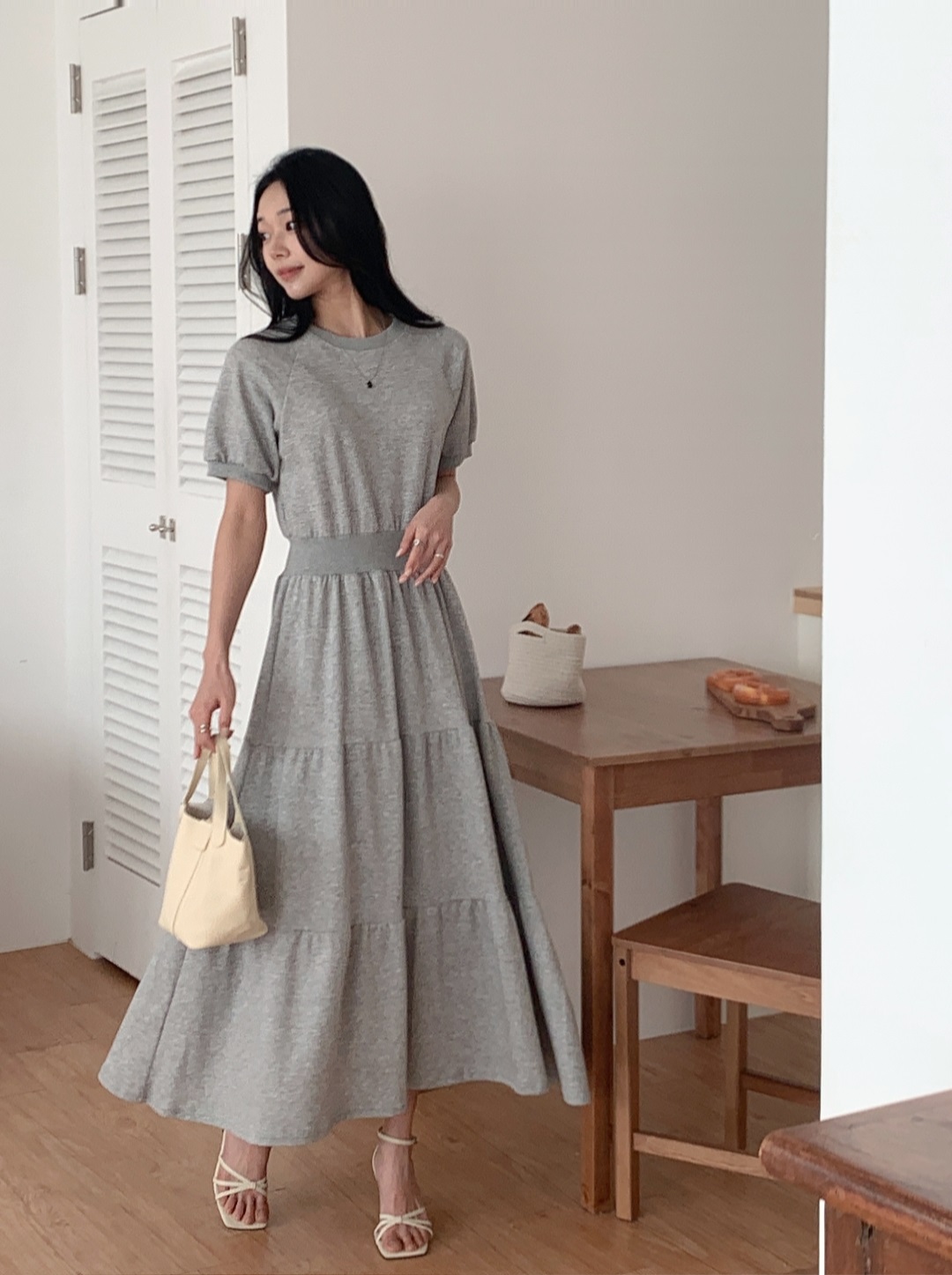 ラウンドネックティアードラグランロング半袖ワンピース | 詳細画像5