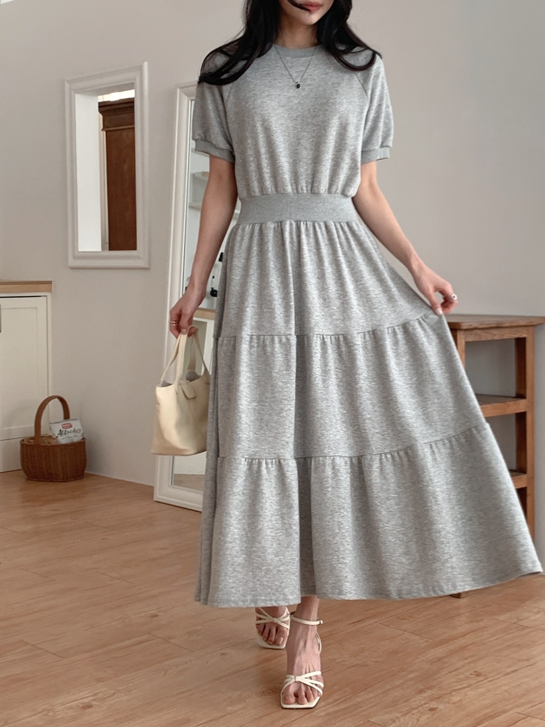 ラウンドネックティアードラグランロング半袖ワンピース | 詳細画像10