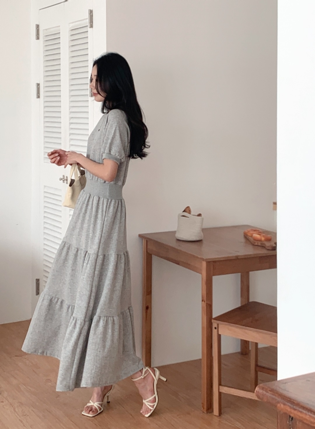 ラウンドネックティアードラグランロング半袖ワンピース | 詳細画像15