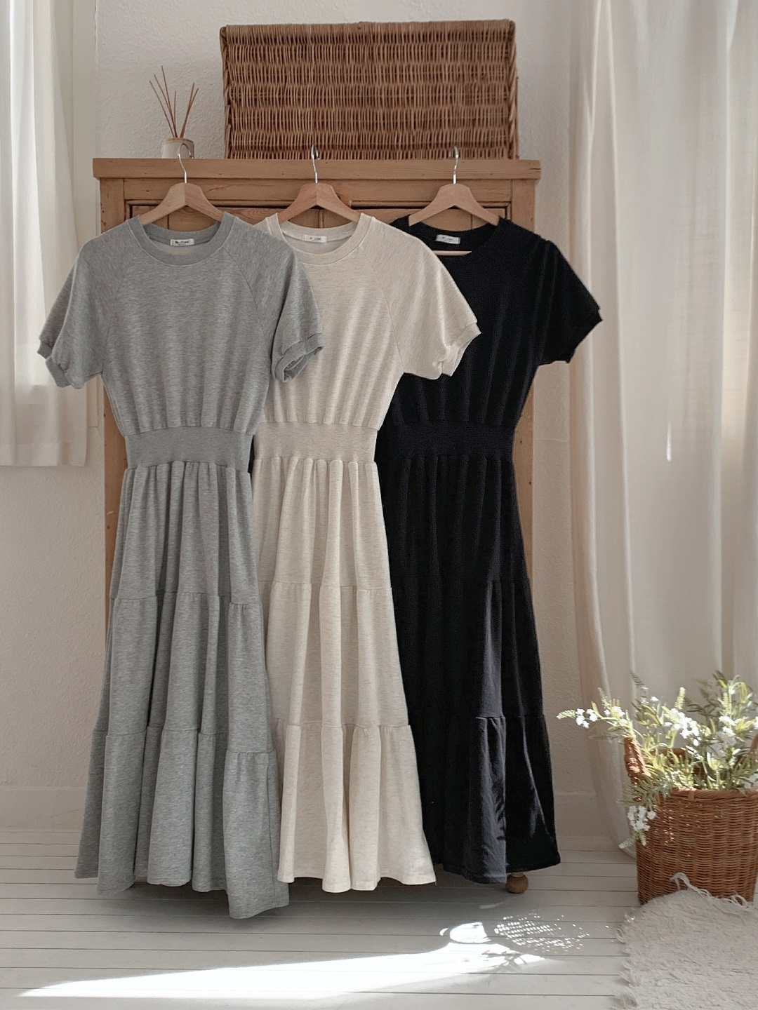 ラウンドネックティアードラグランロング半袖ワンピース | 詳細画像18