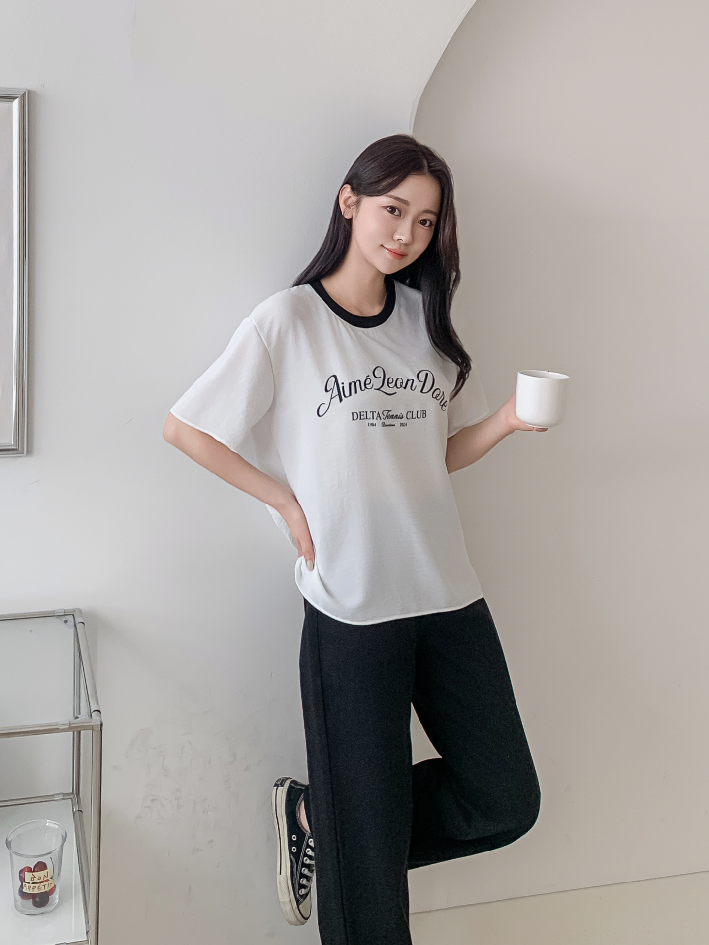 ラウンドネックルーズ半袖レタリング配色ブラウス | 詳細画像3