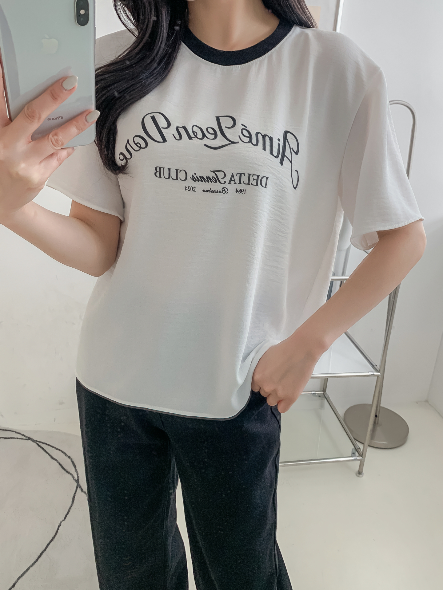 ラウンドネックルーズ半袖レタリング配色ブラウス | 詳細画像16