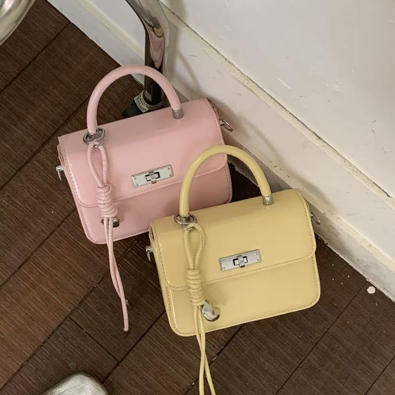 レザー調グロスノットDリング無地ショルダーバッグストラップセット(バックルあり) | 詳細画像14