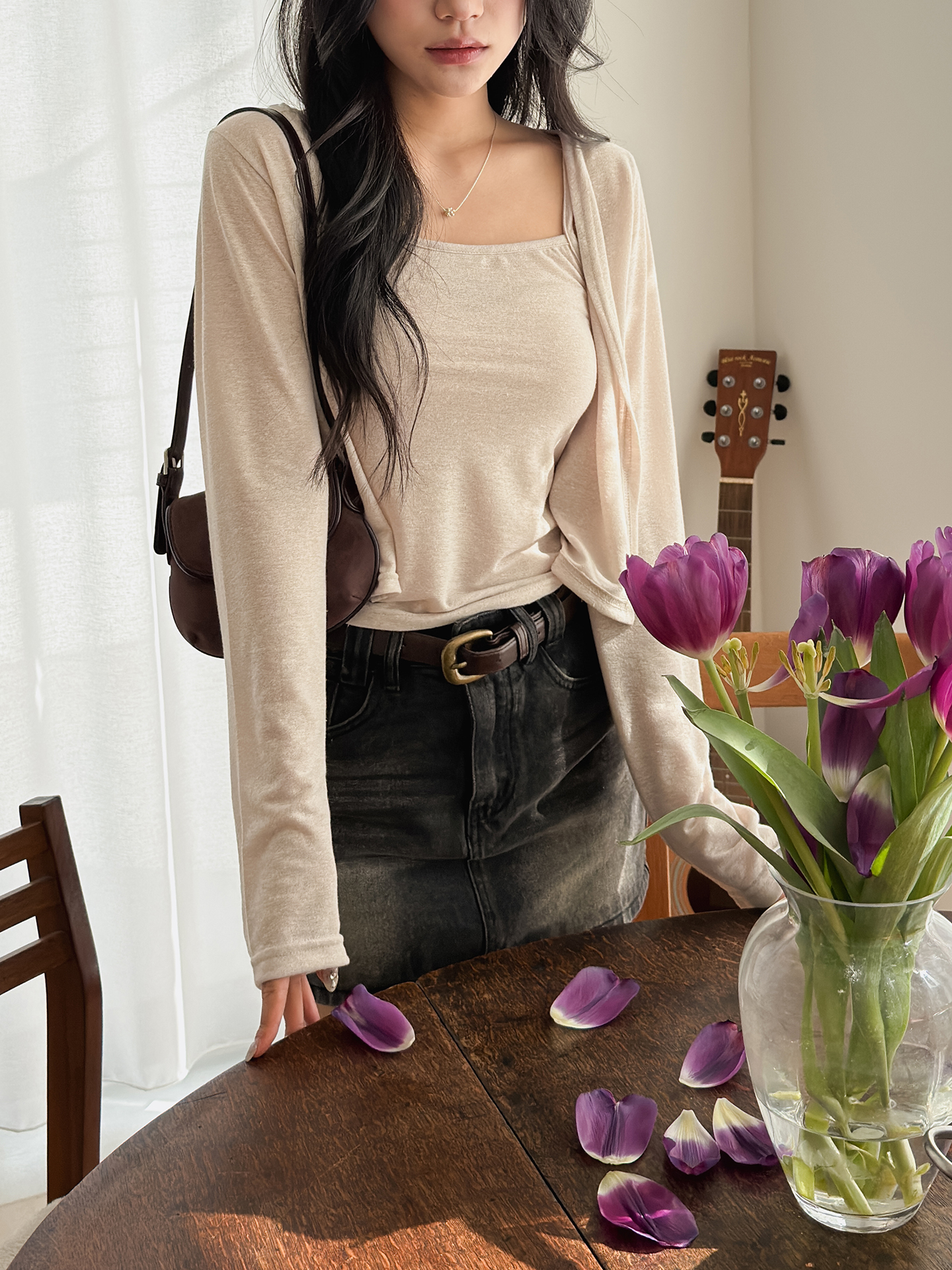 リネン混クロップドスリム長袖オープンタイプ無地カーディガンキャミソールアンサンブル | 詳細画像4