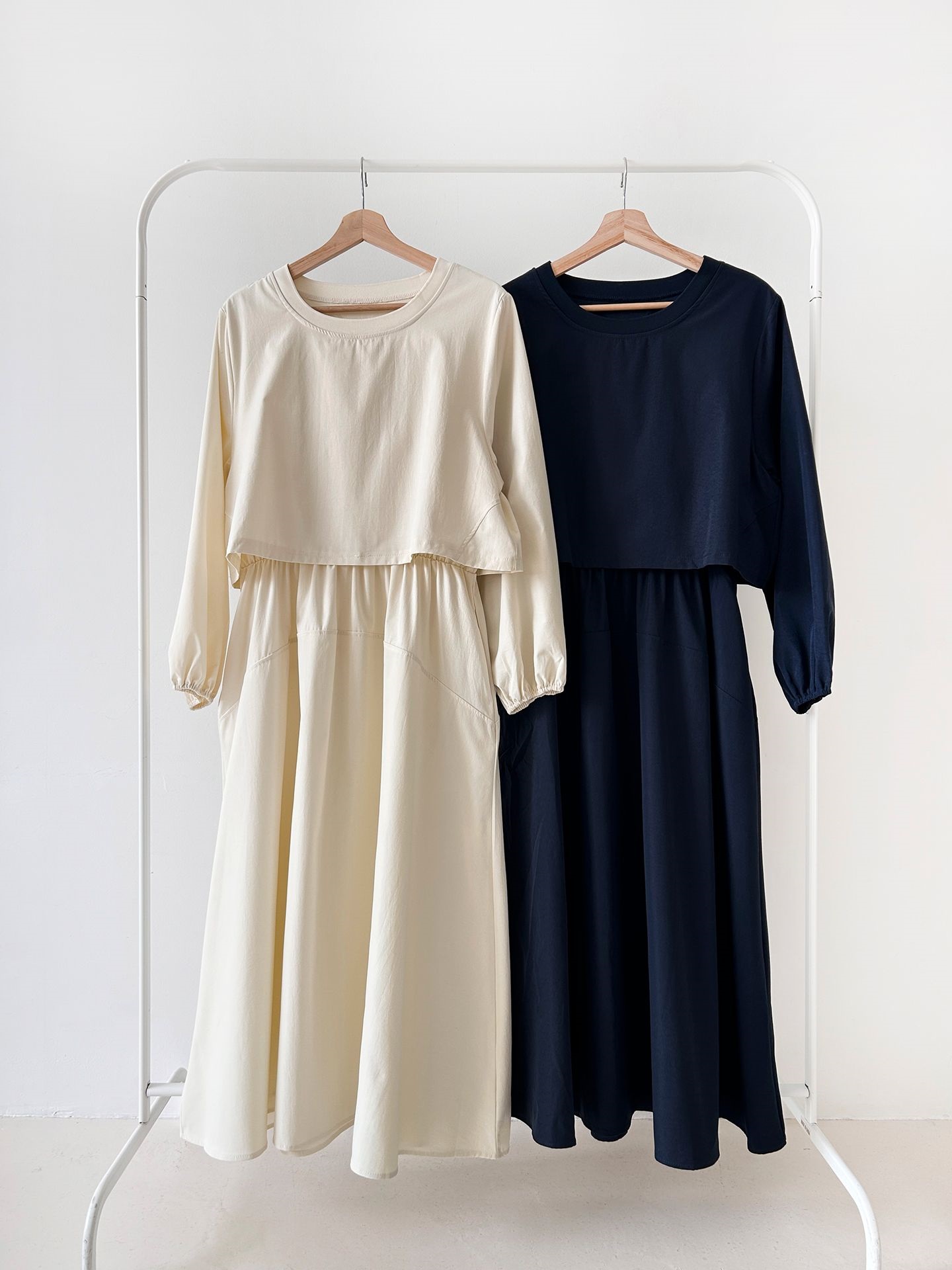 ラウンドネックシャーリングパフスリーブレイヤード風ロング長袖フレアAライン無地ワンピース | 詳細画像14