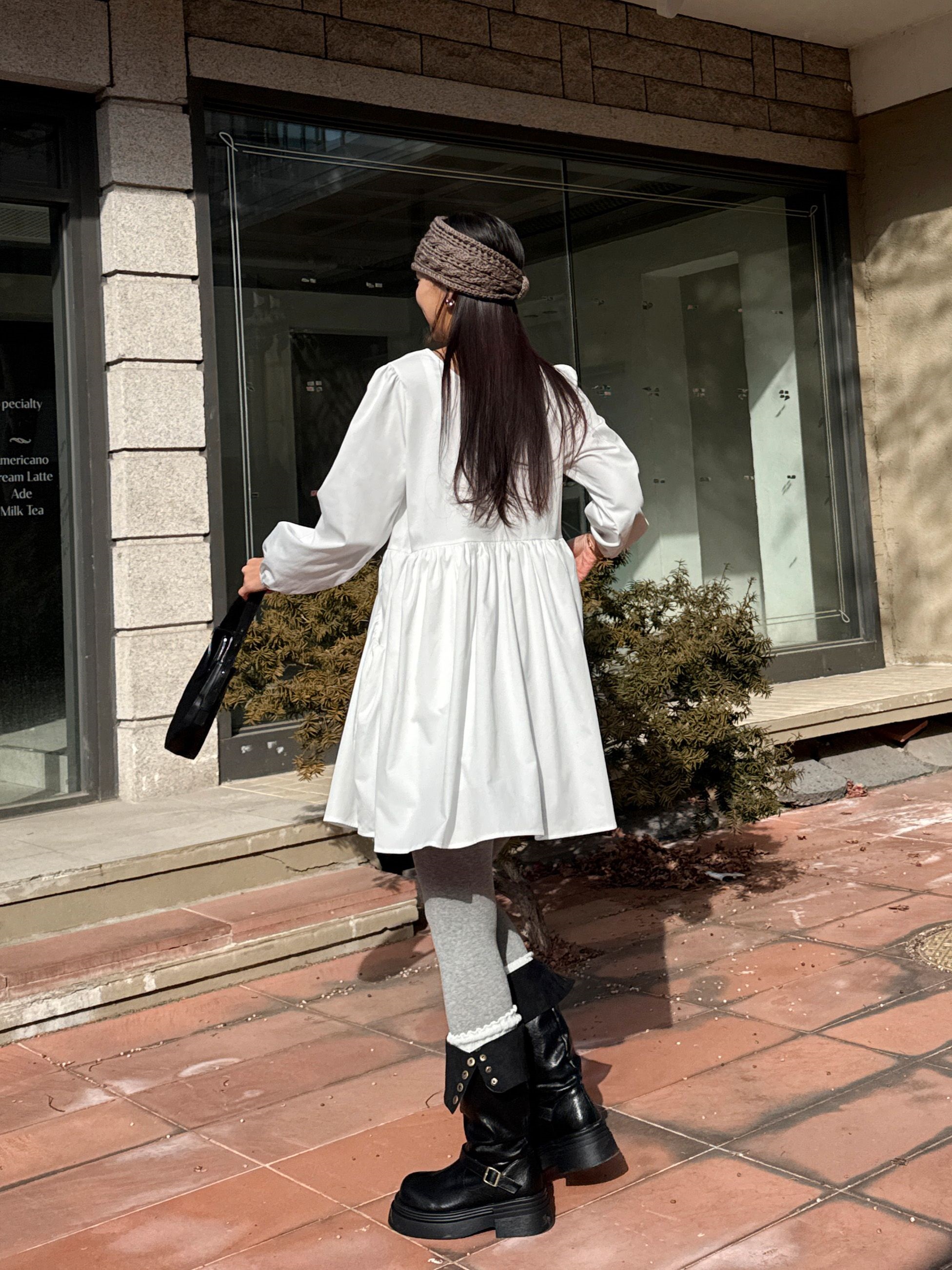 ストラップポケットパフスリーブオーバーサイズルーズ長袖ギャザーフレアAラインミニ無地ワンピース | 詳細画像12