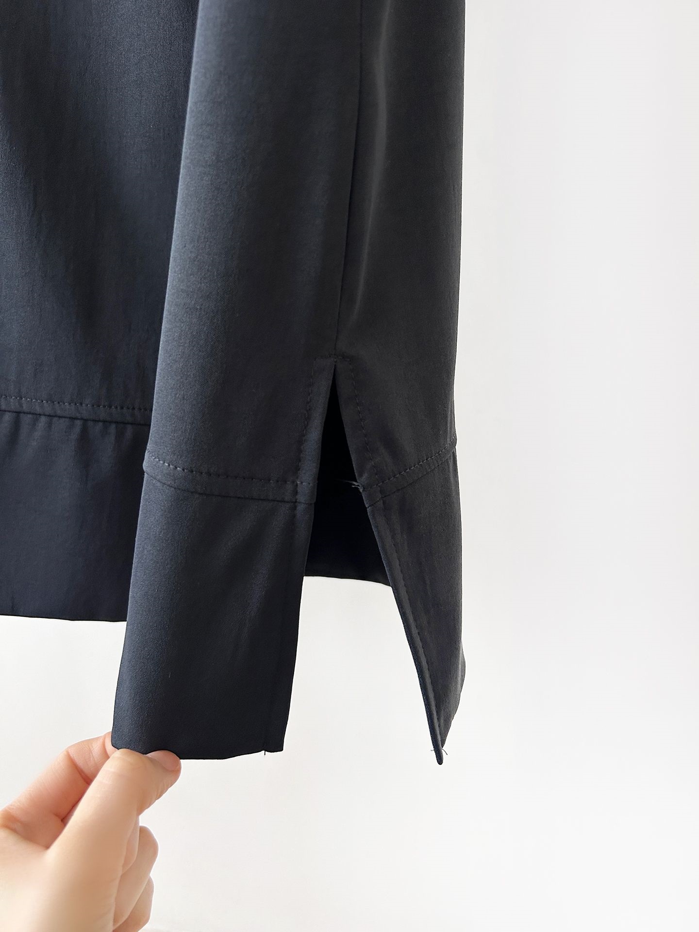 ボタンカラースリットピンタックポケットラインオーバーサイズ長袖ボタンスリーブ無地シャツワンピース | 詳細画像8