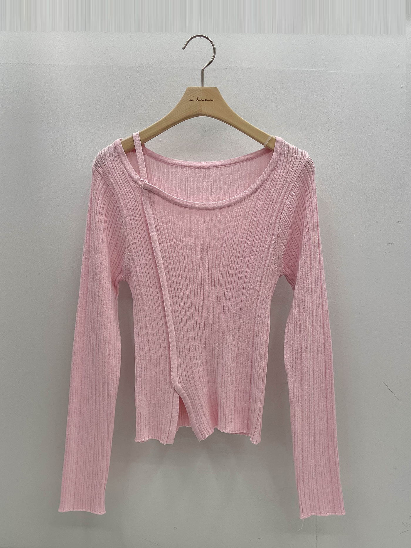 リブアンバランスネックスリットスリムベルスリーブアンバランス長袖無地ニット | 詳細画像16